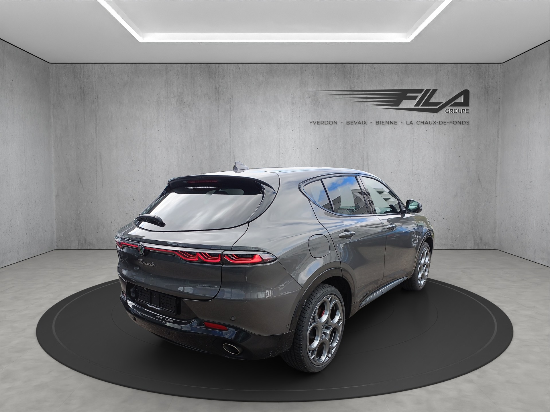 ALFA ROMEO Tonale 1.3 Plug-in Hybrid Veloce Q4-image-4