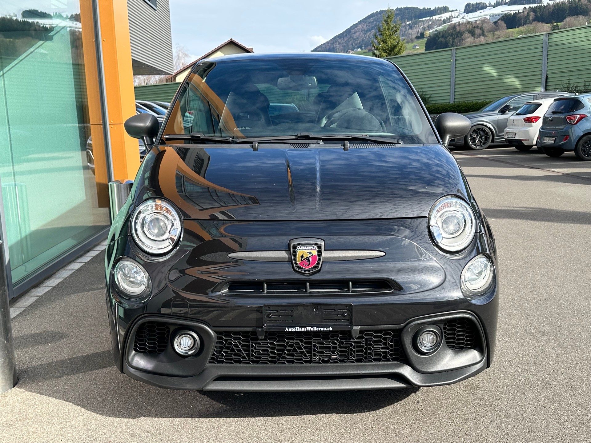 FIAT 595 Abarth 1.4 T-Jet 180 Competizione-image-2