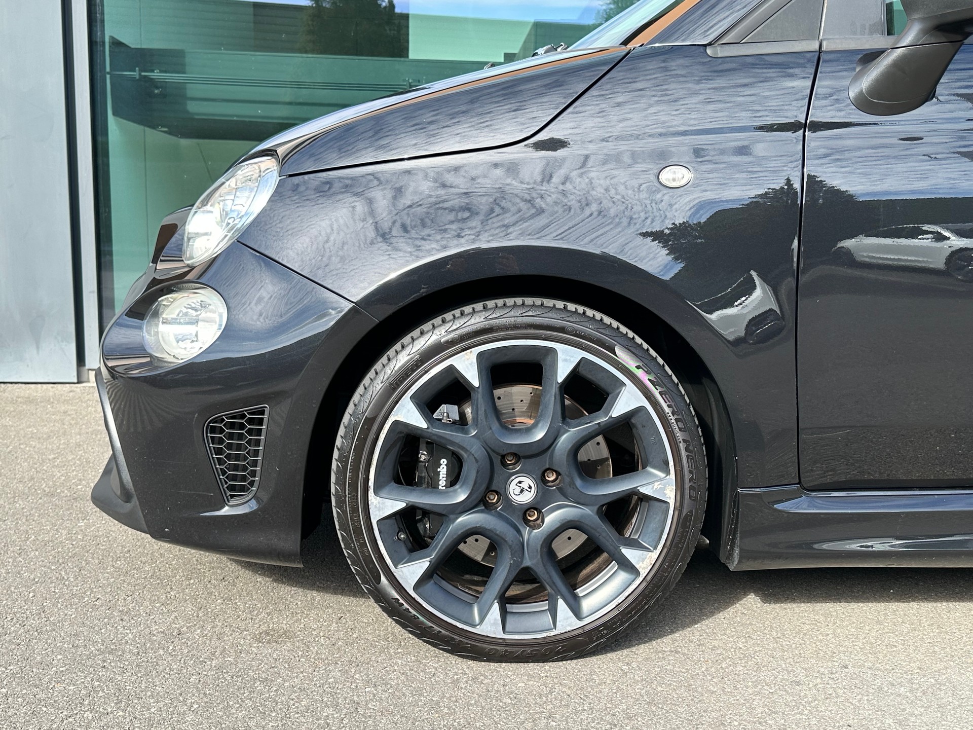 FIAT 595 Abarth 1.4 T-Jet 180 Competizione-image-4