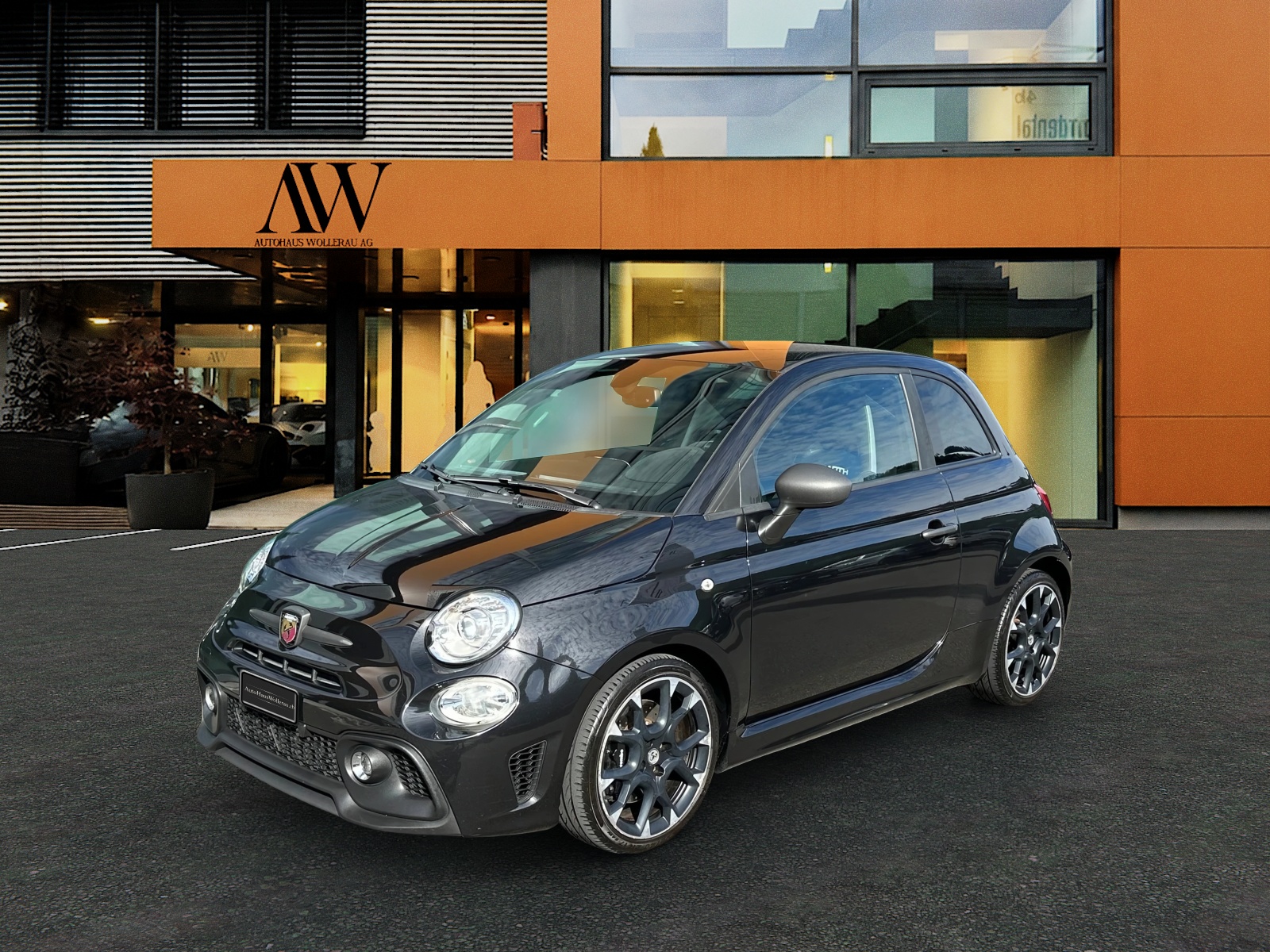 FIAT 595 Abarth 1.4 T-Jet 180 Competizione-image-2