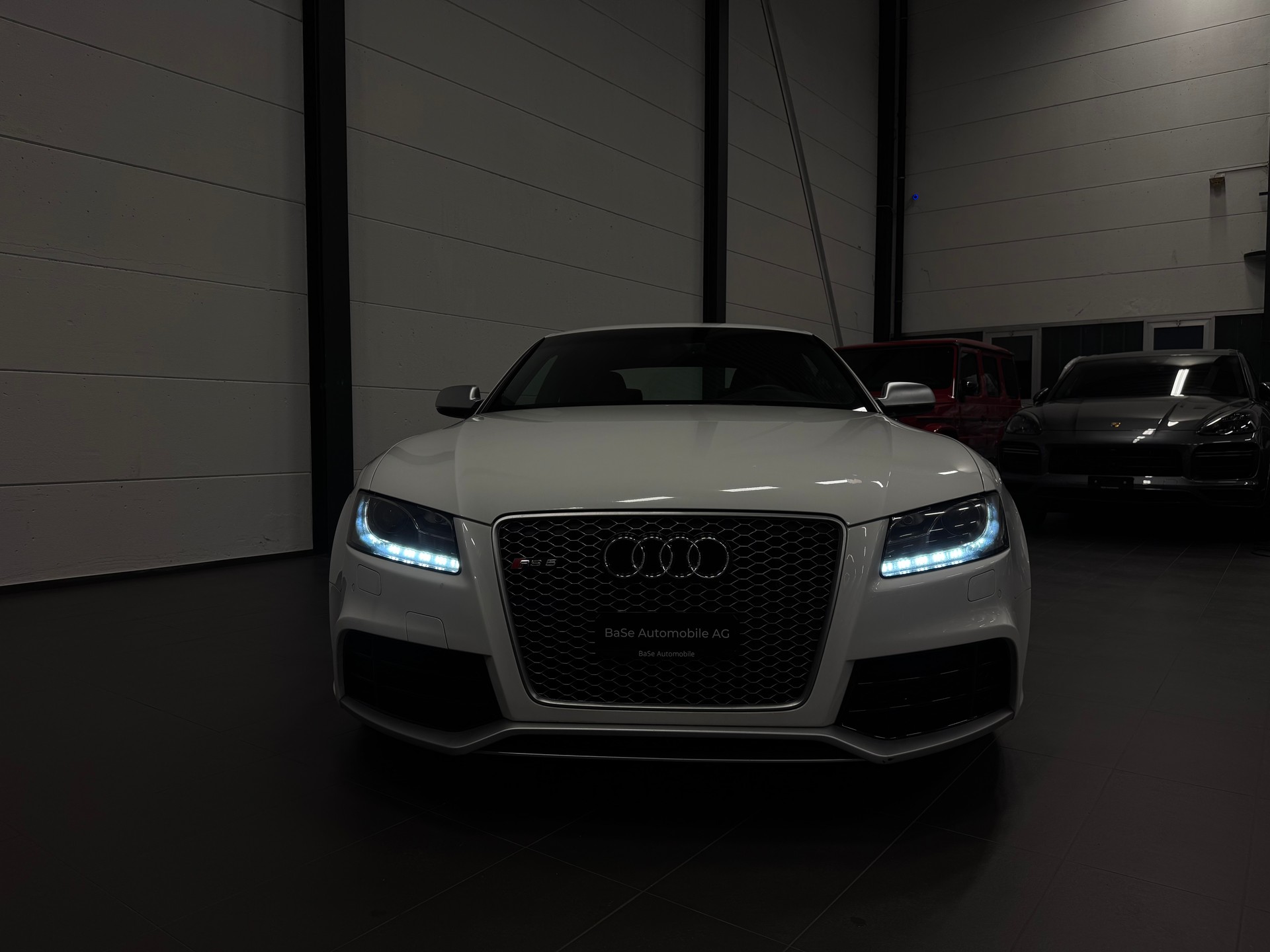 AUDI RS5 Coupé 4.2 FSI quattro S-tronic-image-7
