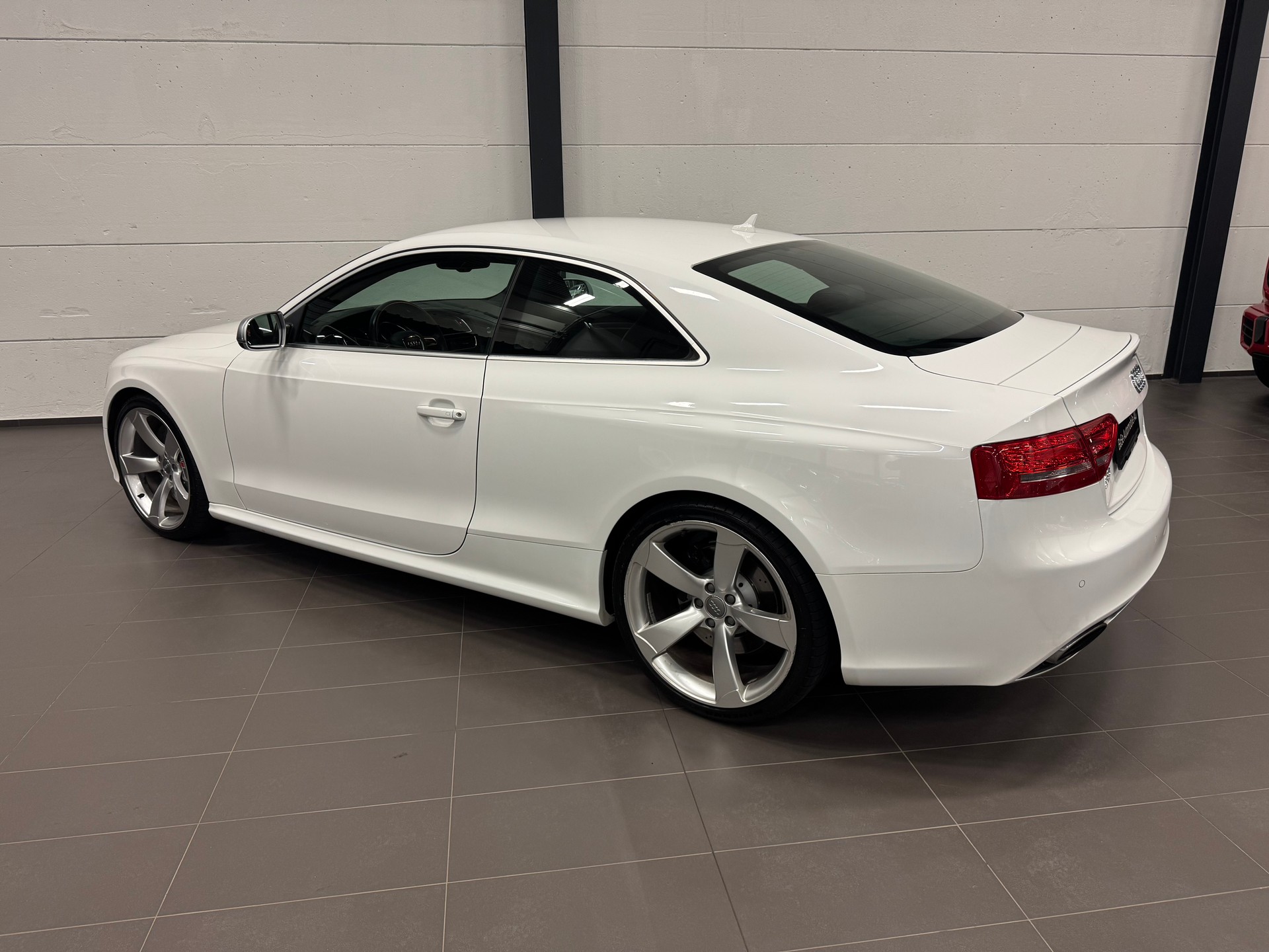 AUDI RS5 Coupé 4.2 FSI quattro S-tronic-image-11