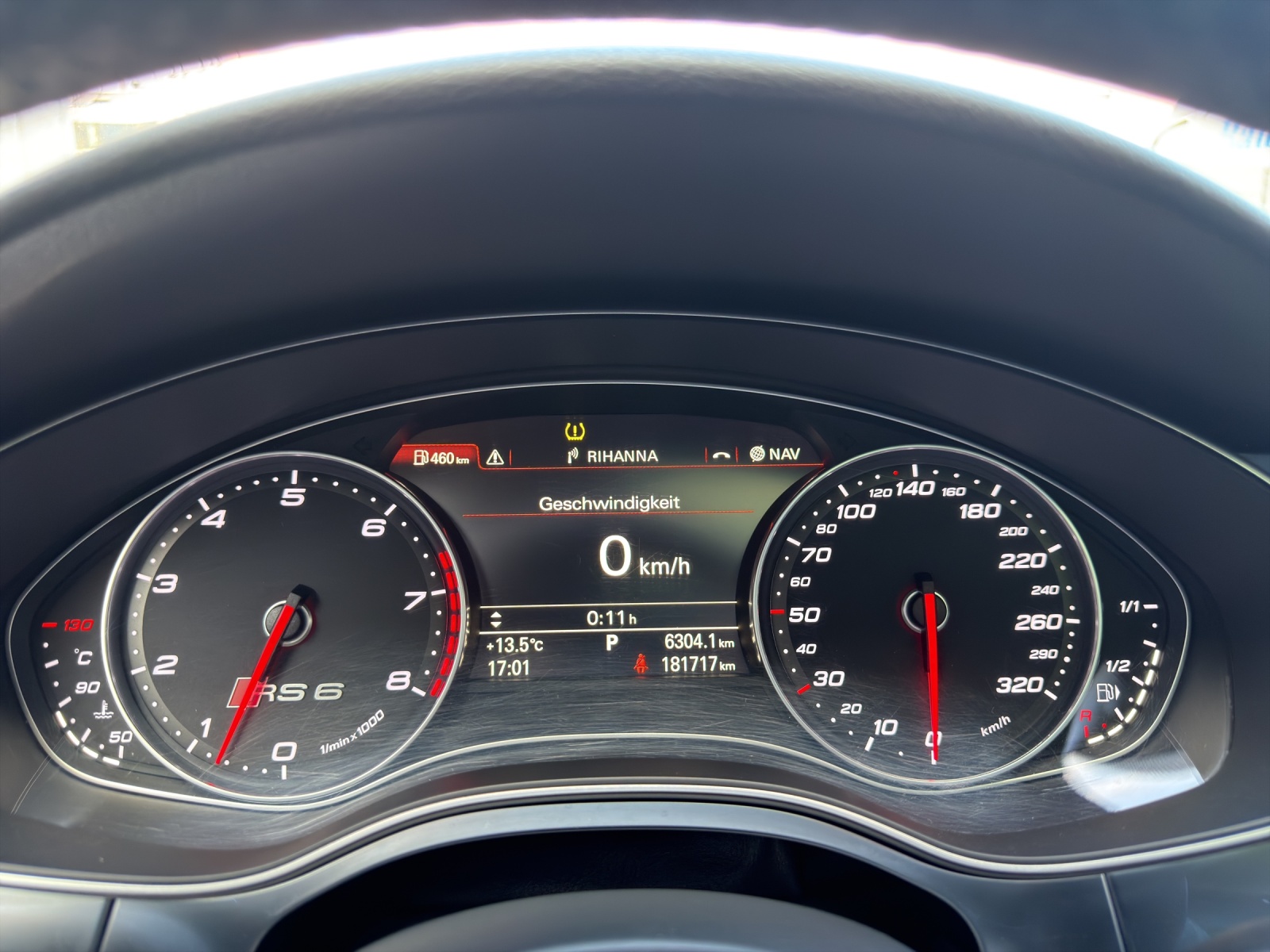 AUDI RS6 Avant 4.0 TFSI V8 quattro Tiptronic-image-21