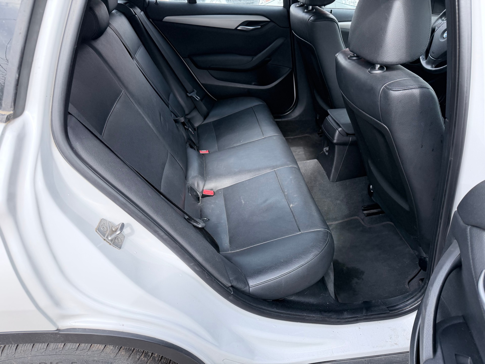 BMW X1 xDrive 25i Steptronic-image-8