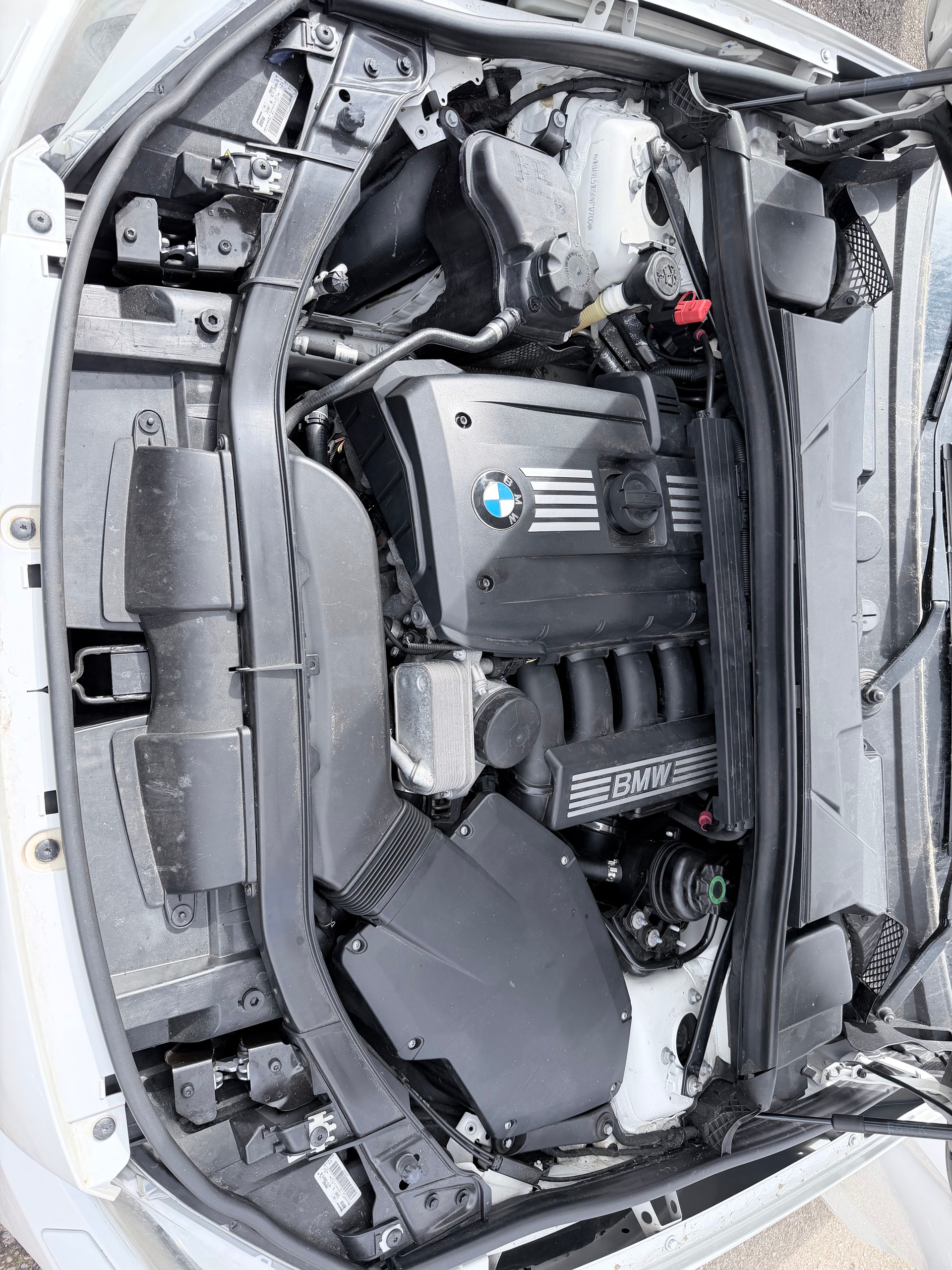 BMW X1 xDrive 25i Steptronic-image-9