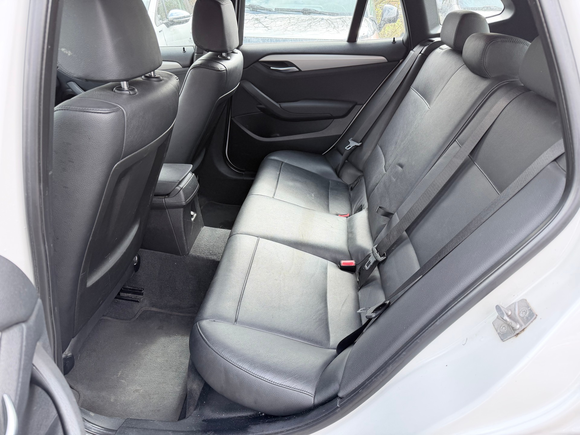 BMW X1 xDrive 25i Steptronic-image-7