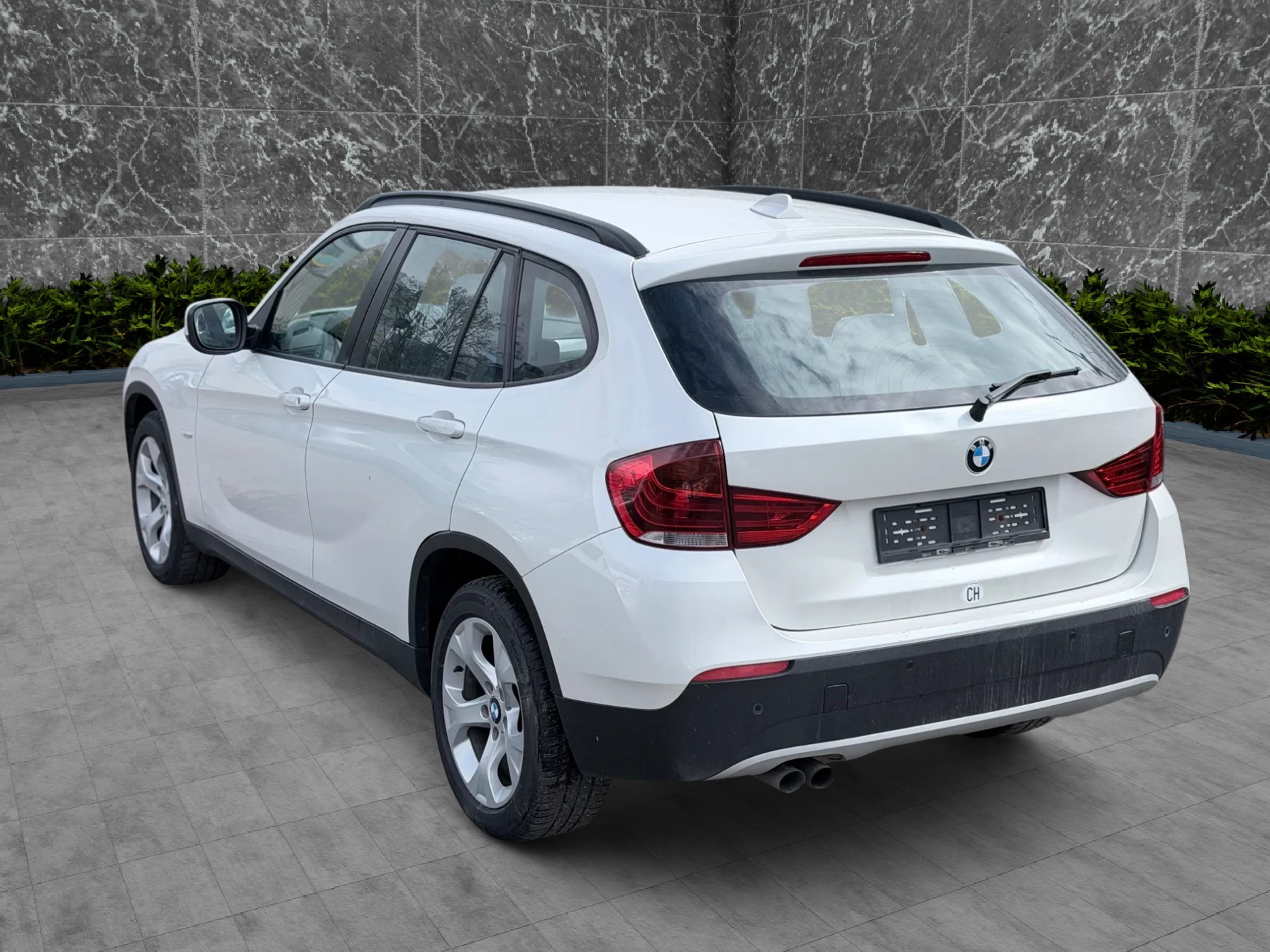 BMW X1 xDrive 25i Steptronic-image-2