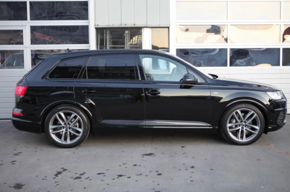 AUDI Q7 3.0 TDI quattro tiptronic-image-4