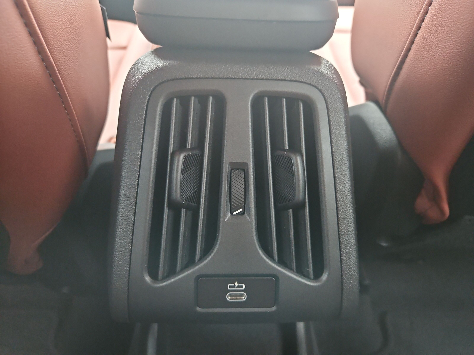 BMW X1 xDrive 23i 48V M Sport-image-18