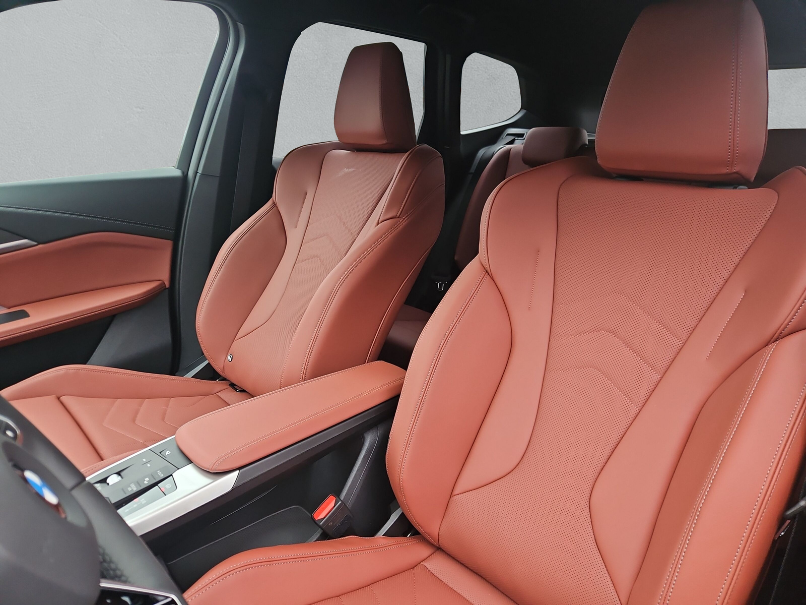BMW X1 xDrive 23i 48V M Sport-image-22