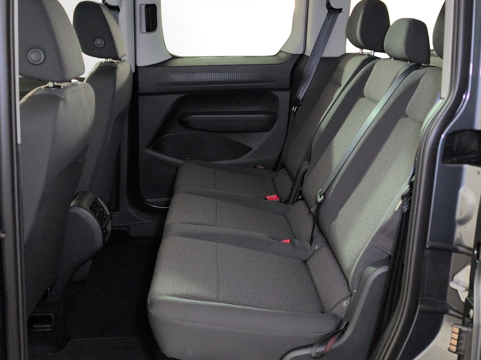 VW Caddy 1.5 TSI Plug in Hybrid Liberty DSG-image-7