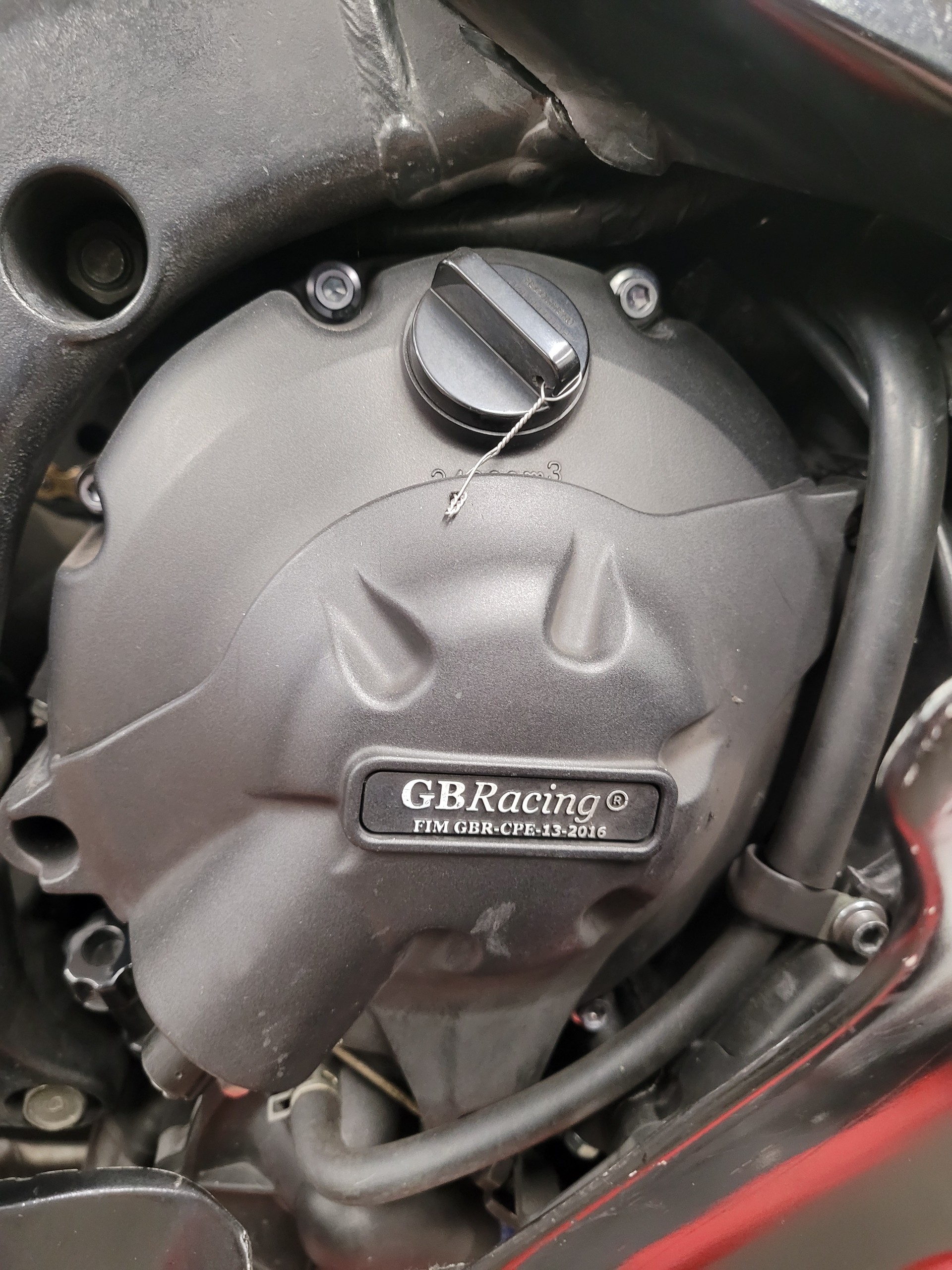 YAMAHA YZF-R6-image-10