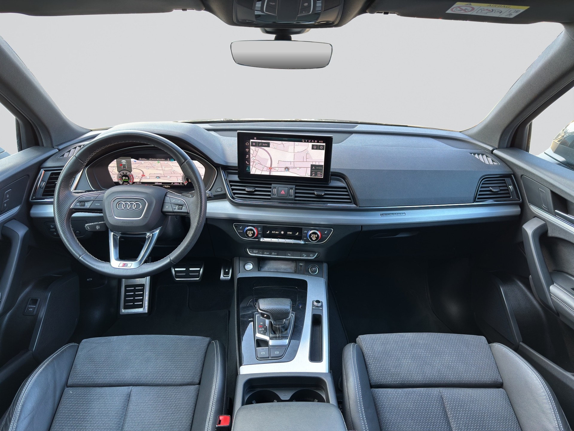 AUDI Q5 Sportback 40 TFSI S line quattro S-tronic-image-14