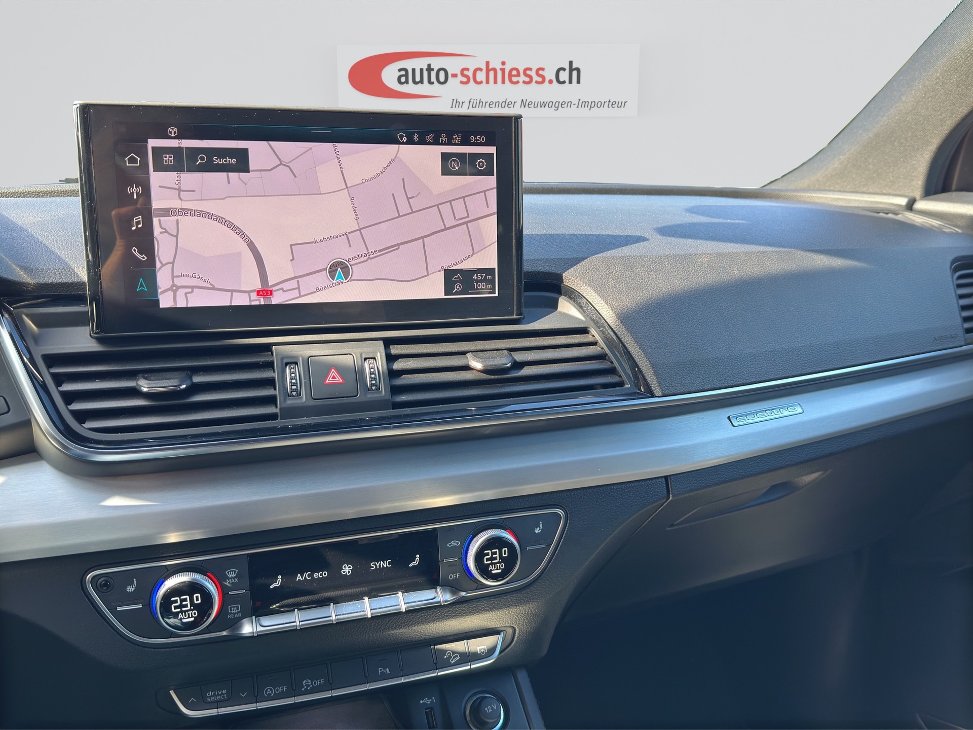 AUDI Q5 Sportback 40 TFSI S line quattro S-tronic-image-12