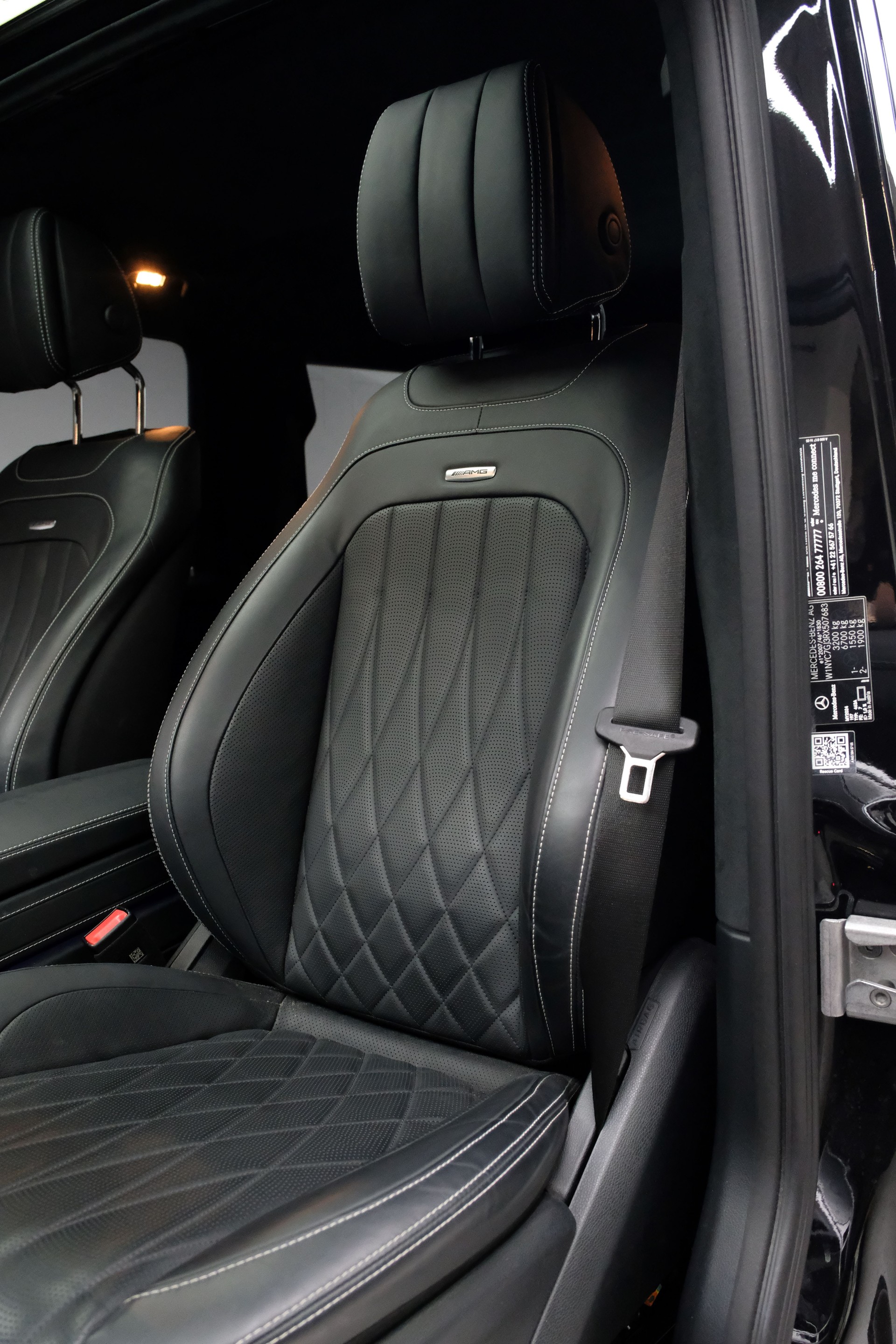 MERCEDES-BENZ G 63 AMG 4x4 Speedshift Plus G-Tronic-image-17