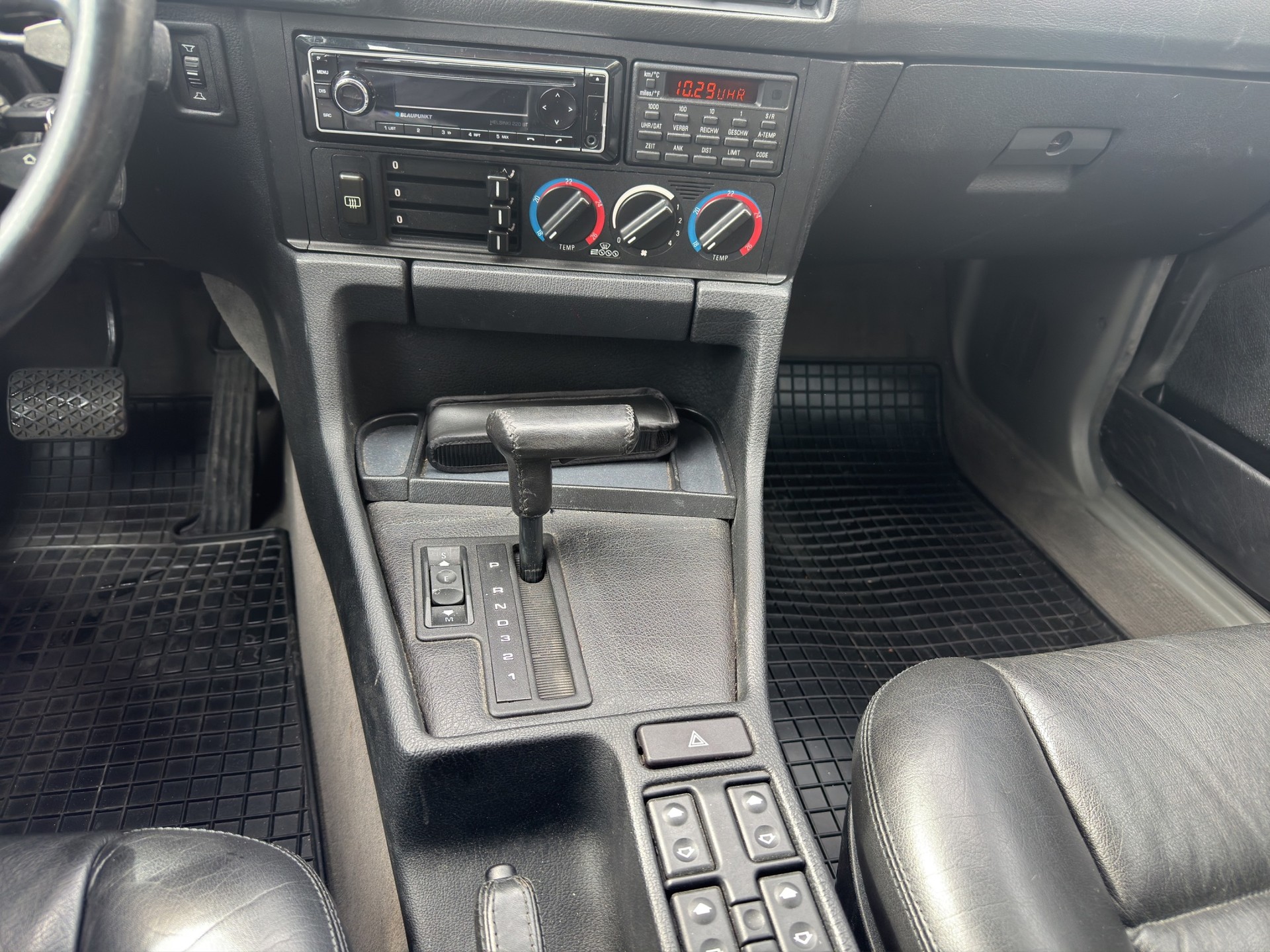BMW 535i A-image-22