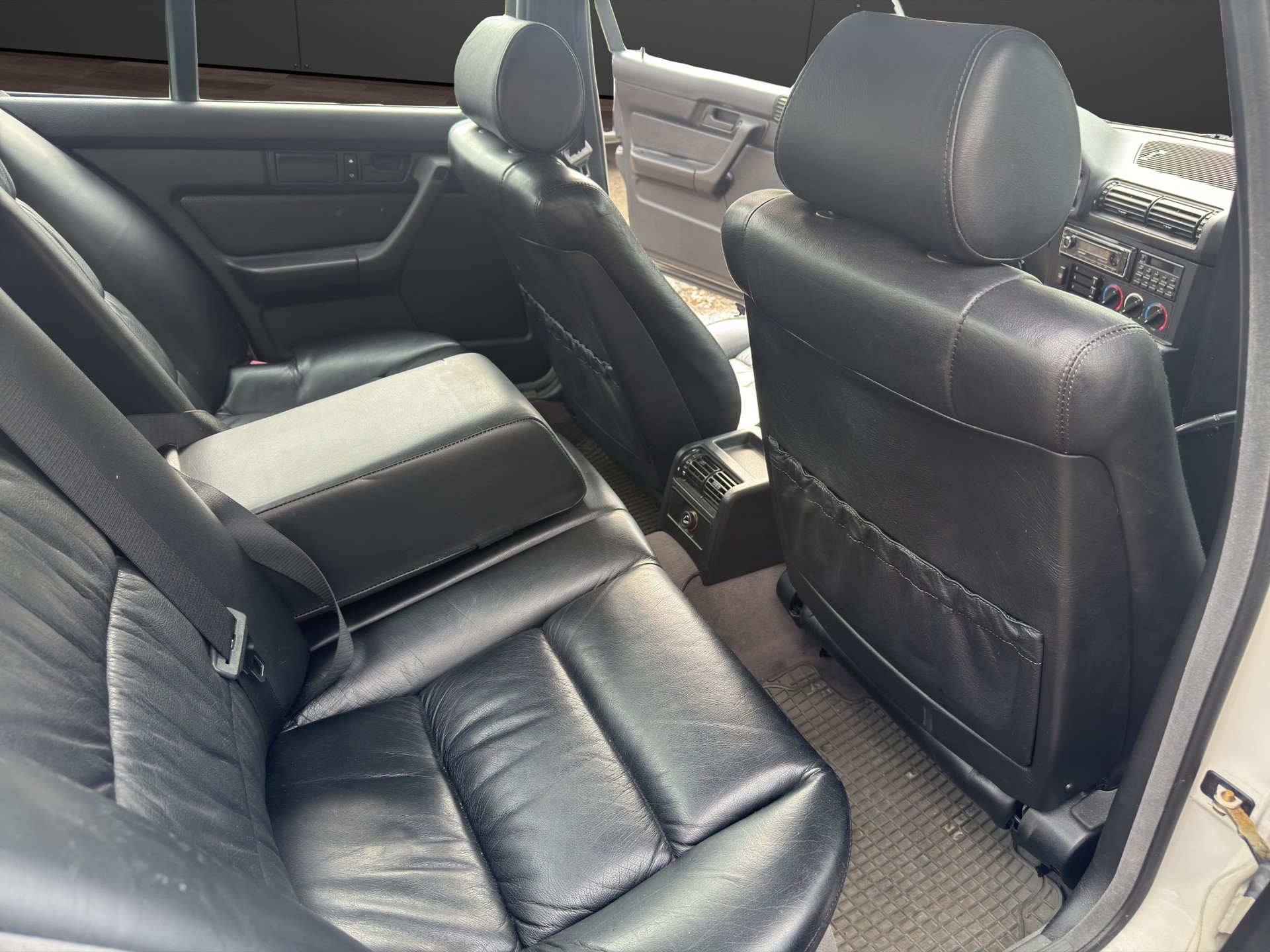 BMW 535i A-image-14