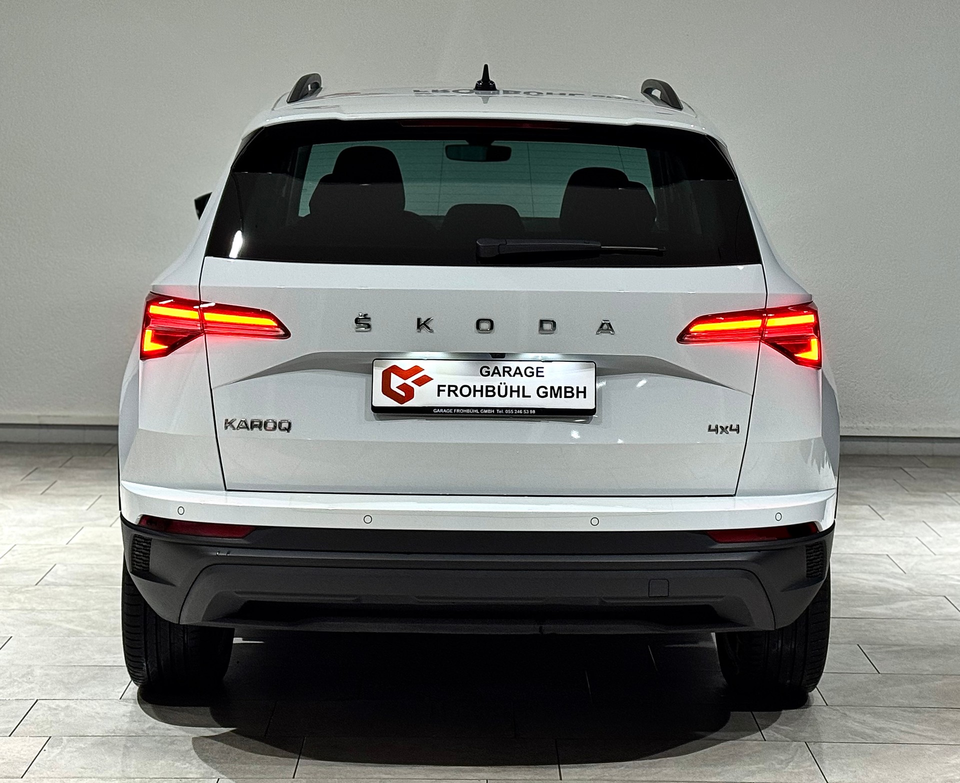 SKODA Karoq 2.0 TDI CR Style 4x4 DSG | AHK 2100Kg | 1.Hand-image-7
