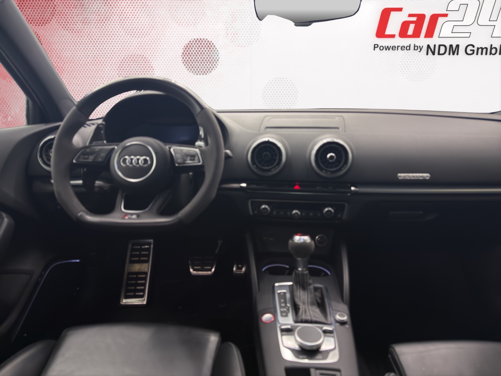 AUDI RS3 Limousine 2.5 TSI quattro S-tronic-image-8