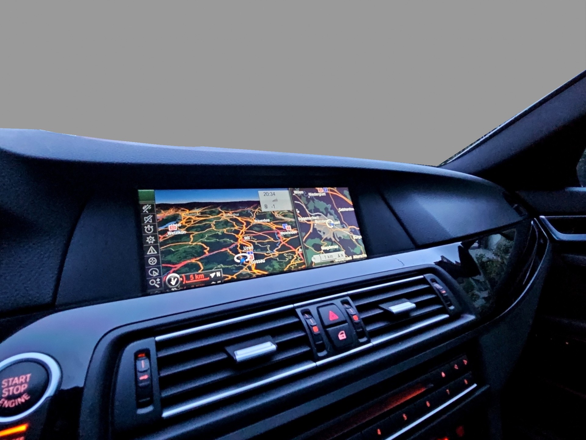 BMW M5-image-10