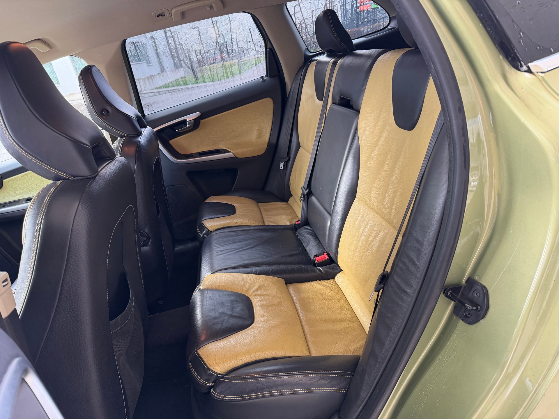 VOLVO XC60 T6 AWD Summum Geartronic-image-10
