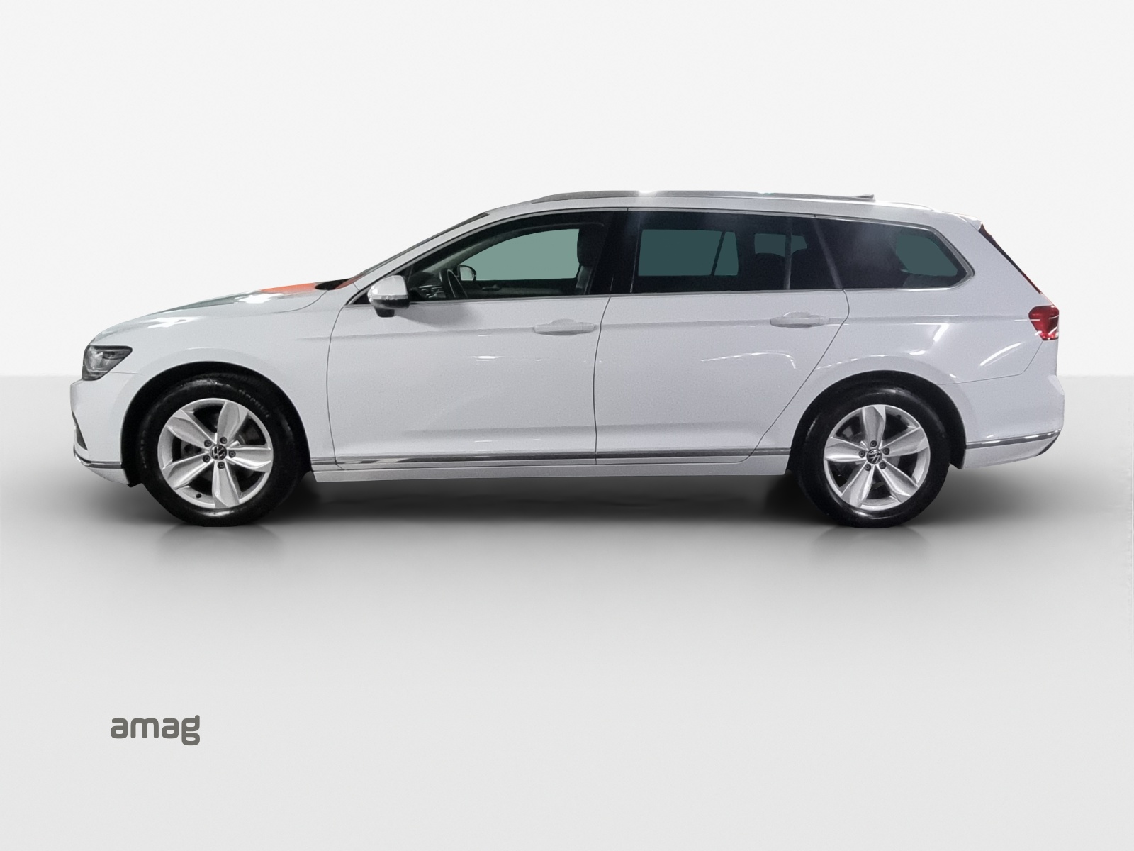 VW Passat 2.0 TDI BMT Elegance 4Motion DSG-image-1