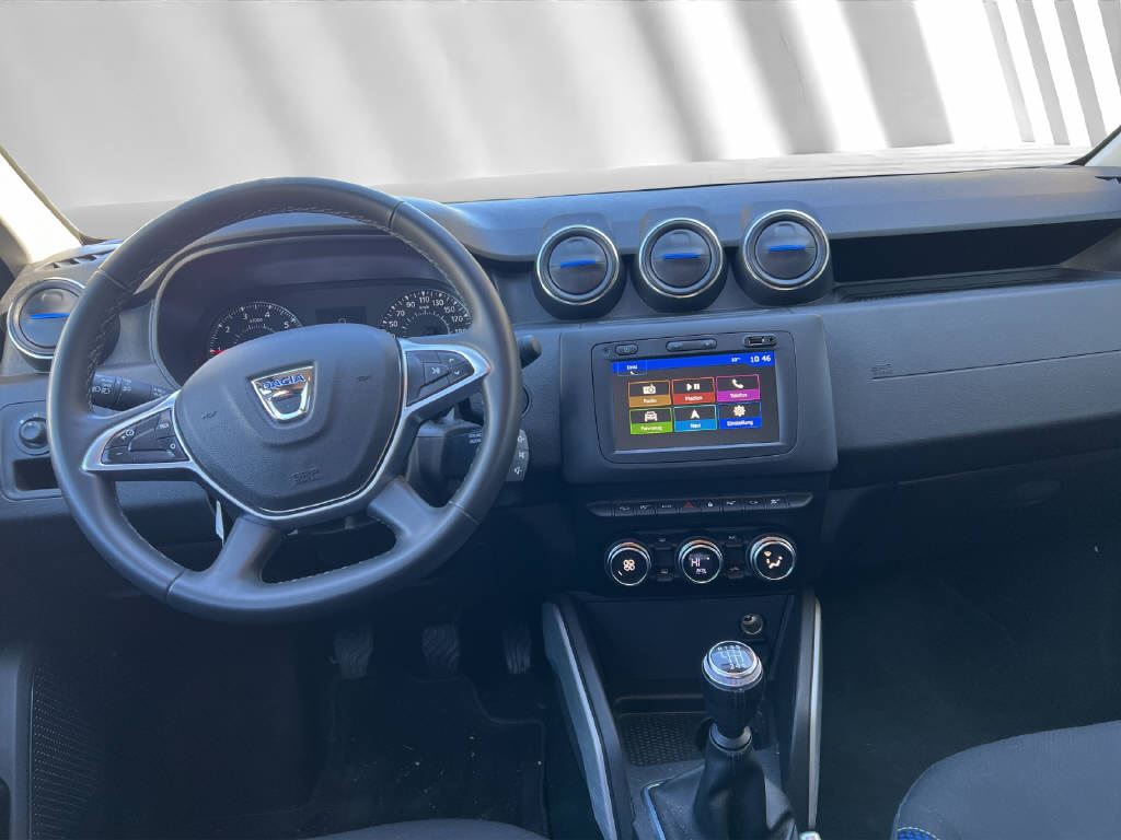 DACIA Duster 1.3 TCe 150 Celebration 4WD-image-4