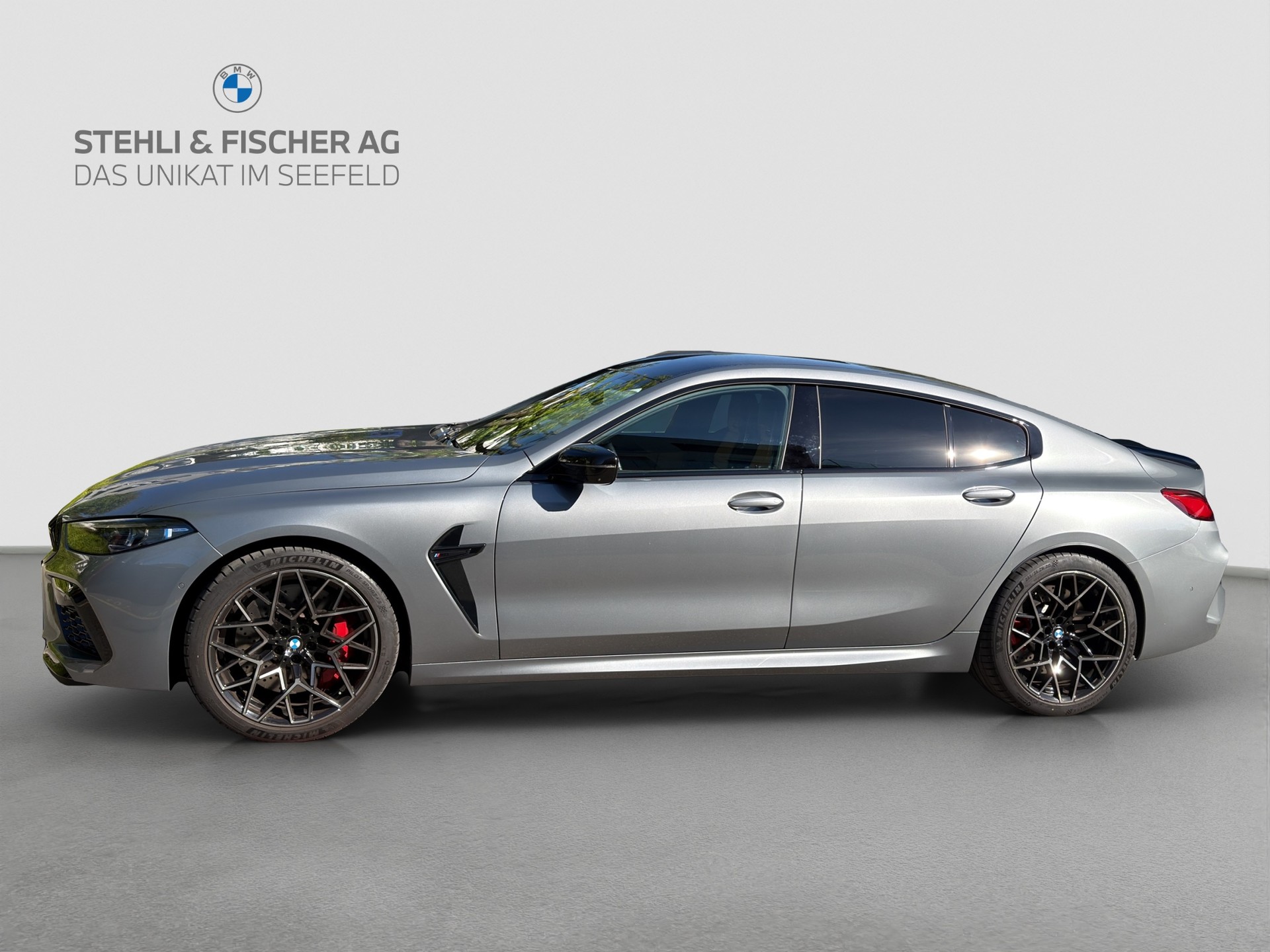 BMW M8 xDrive M Competition Steptronic-image-3