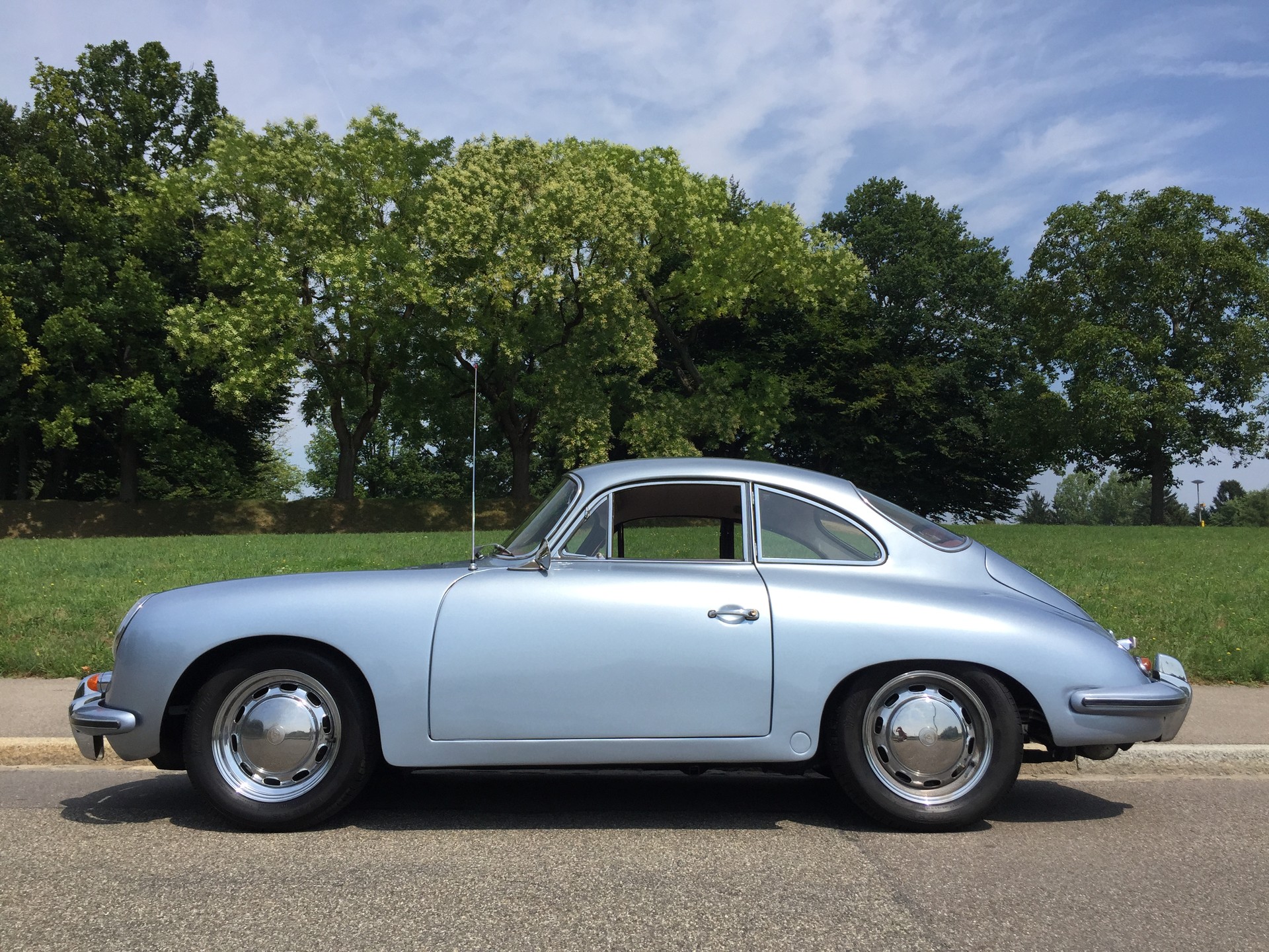 PORSCHE SC-image-2