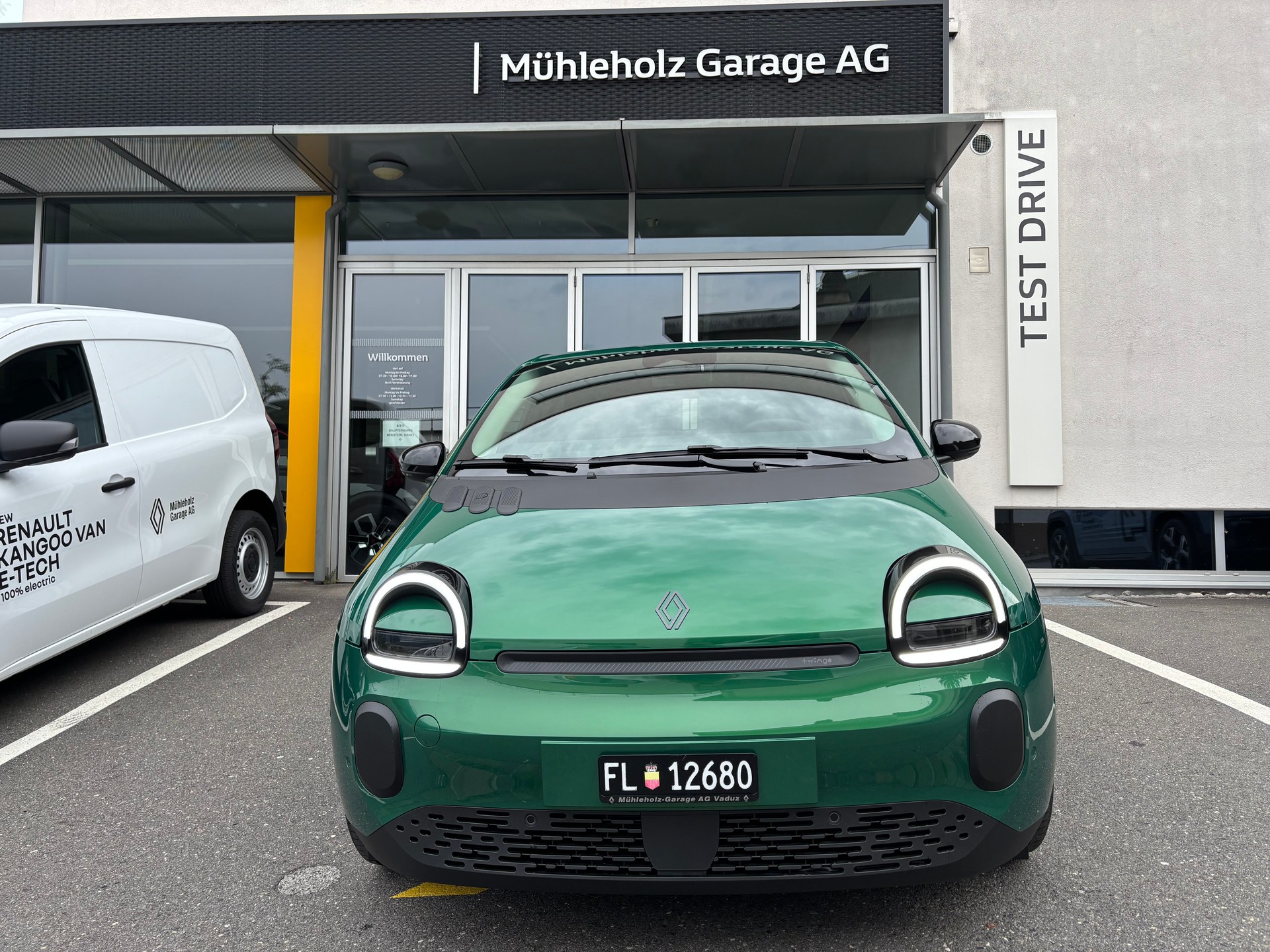 RENAULT Twingo E-Tech 27kWh Techno-image-1