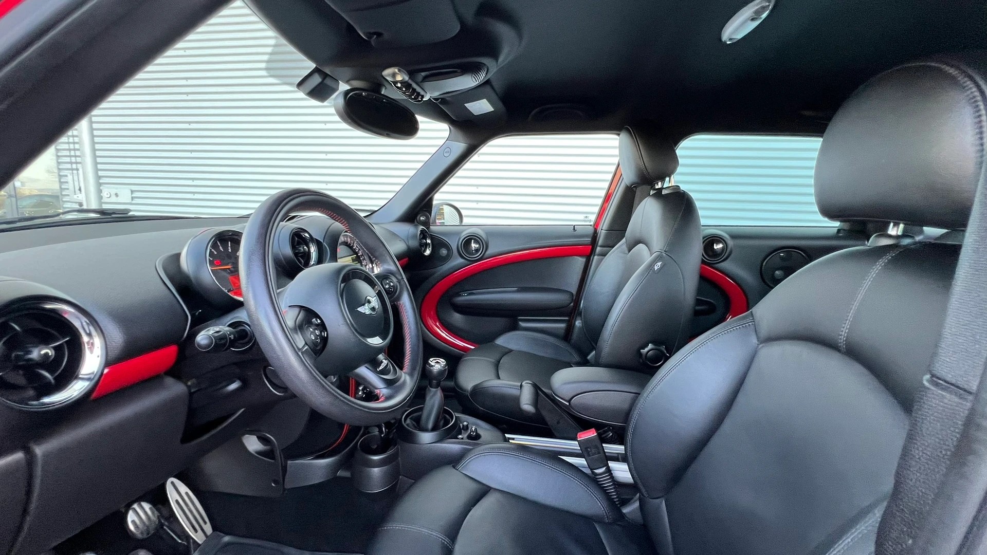 MINI COUNTRYMAN JOHN COOPER WORKS ALL4 l 218 PS-image-22