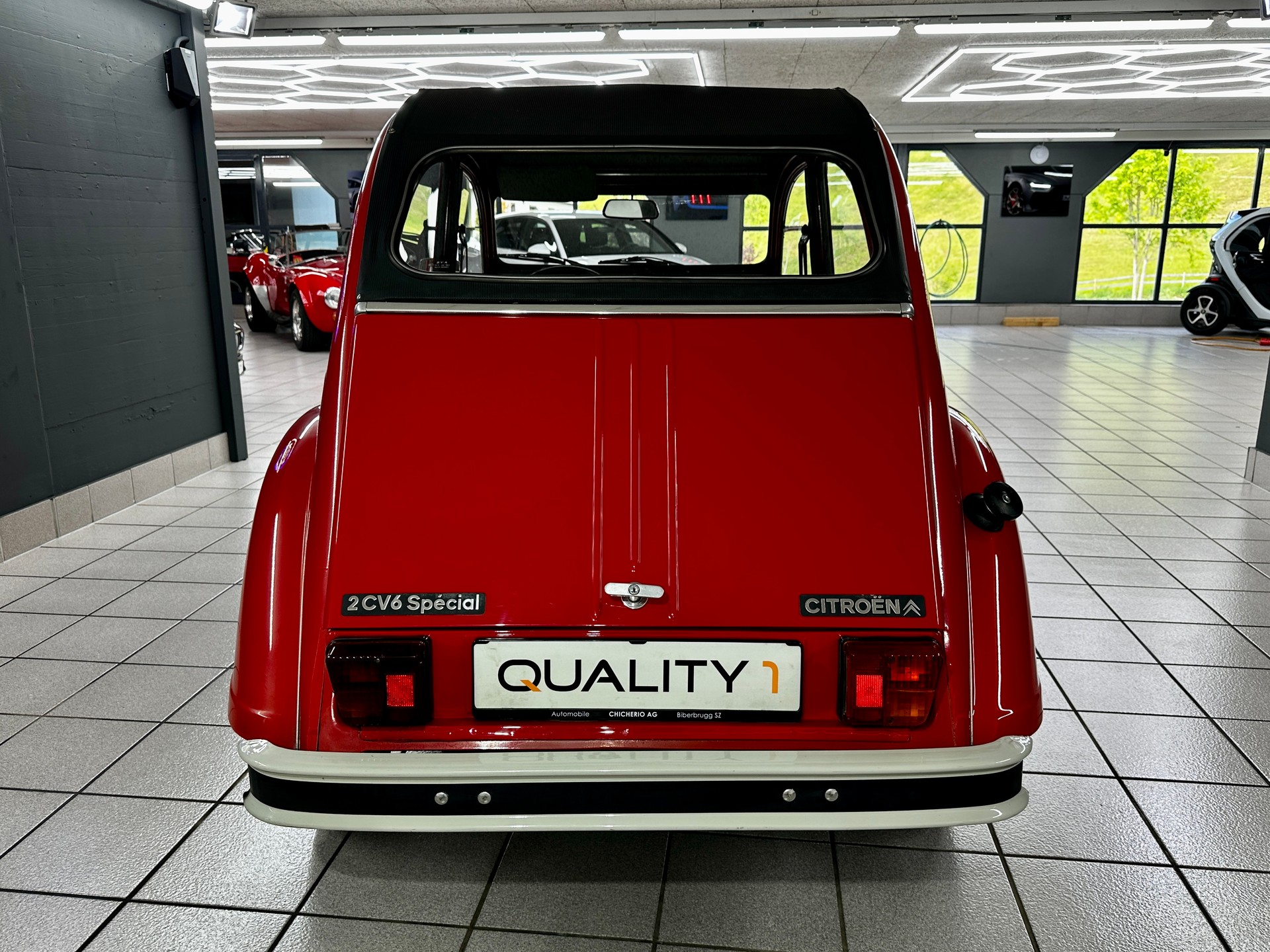 CITROEN 2CV6 Spécial (Club)-image-4