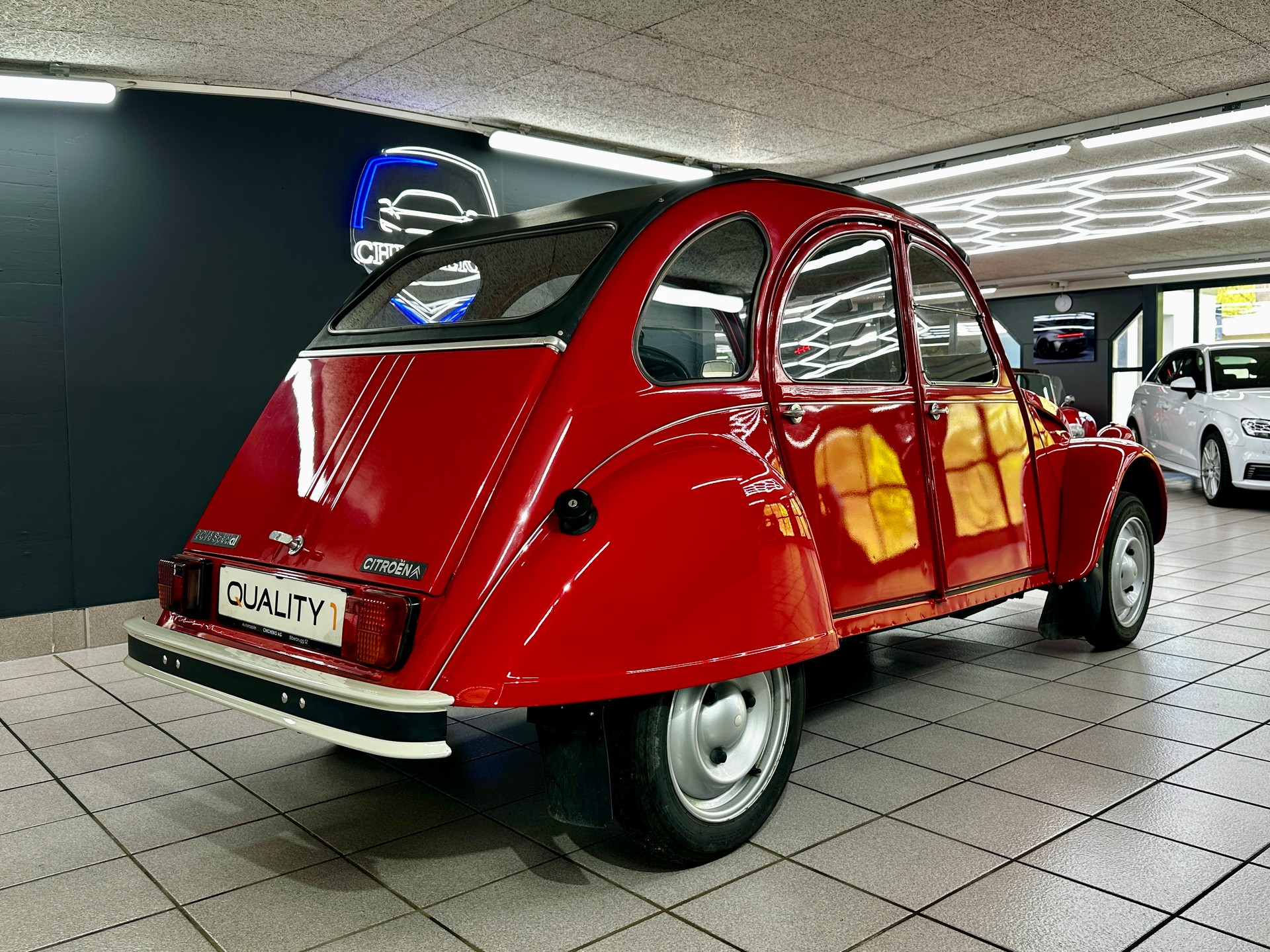CITROEN 2CV6 Spécial (Club)-showroom-element-2