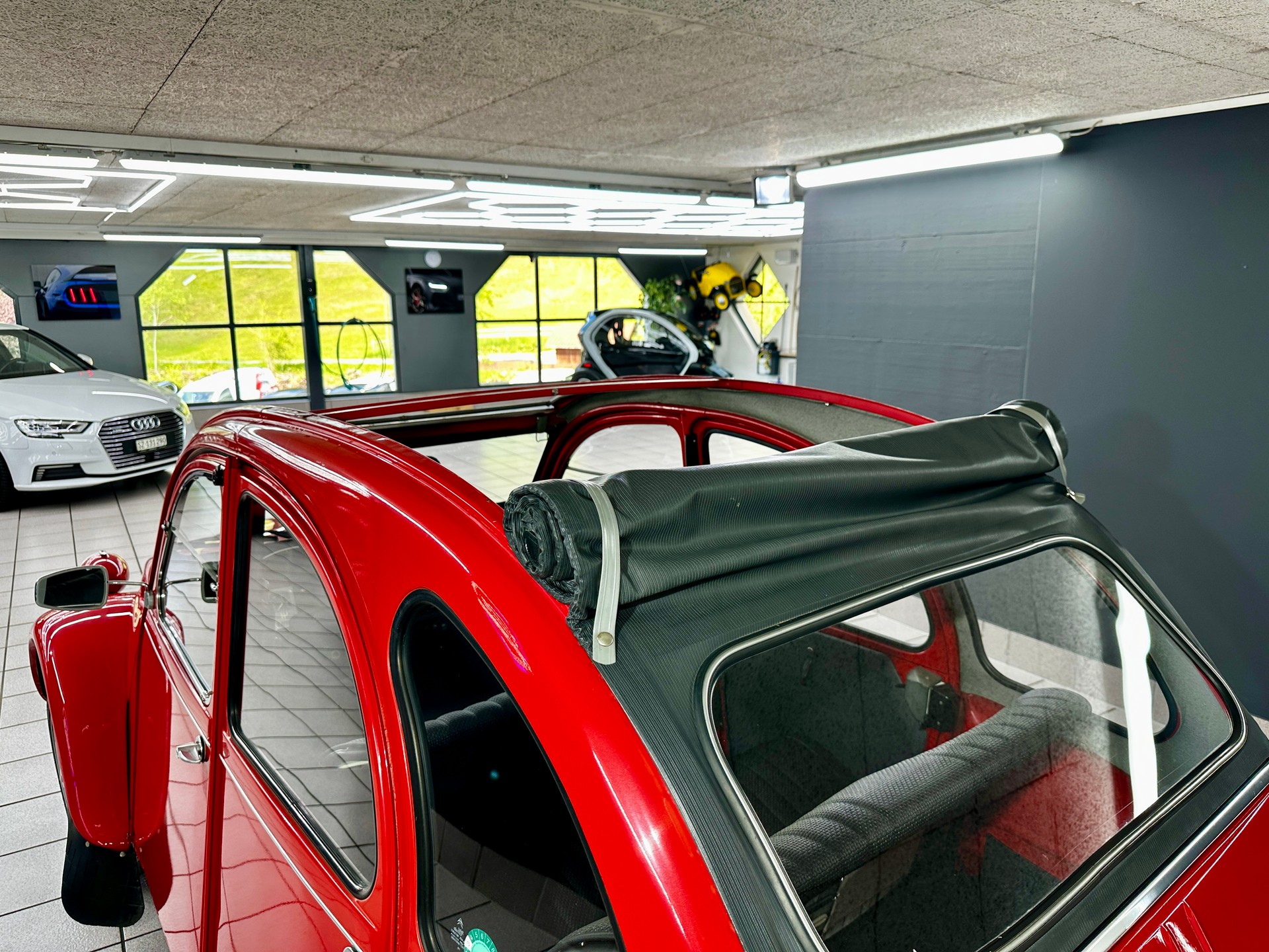 CITROEN 2CV6 Spécial (Club)-image-13
