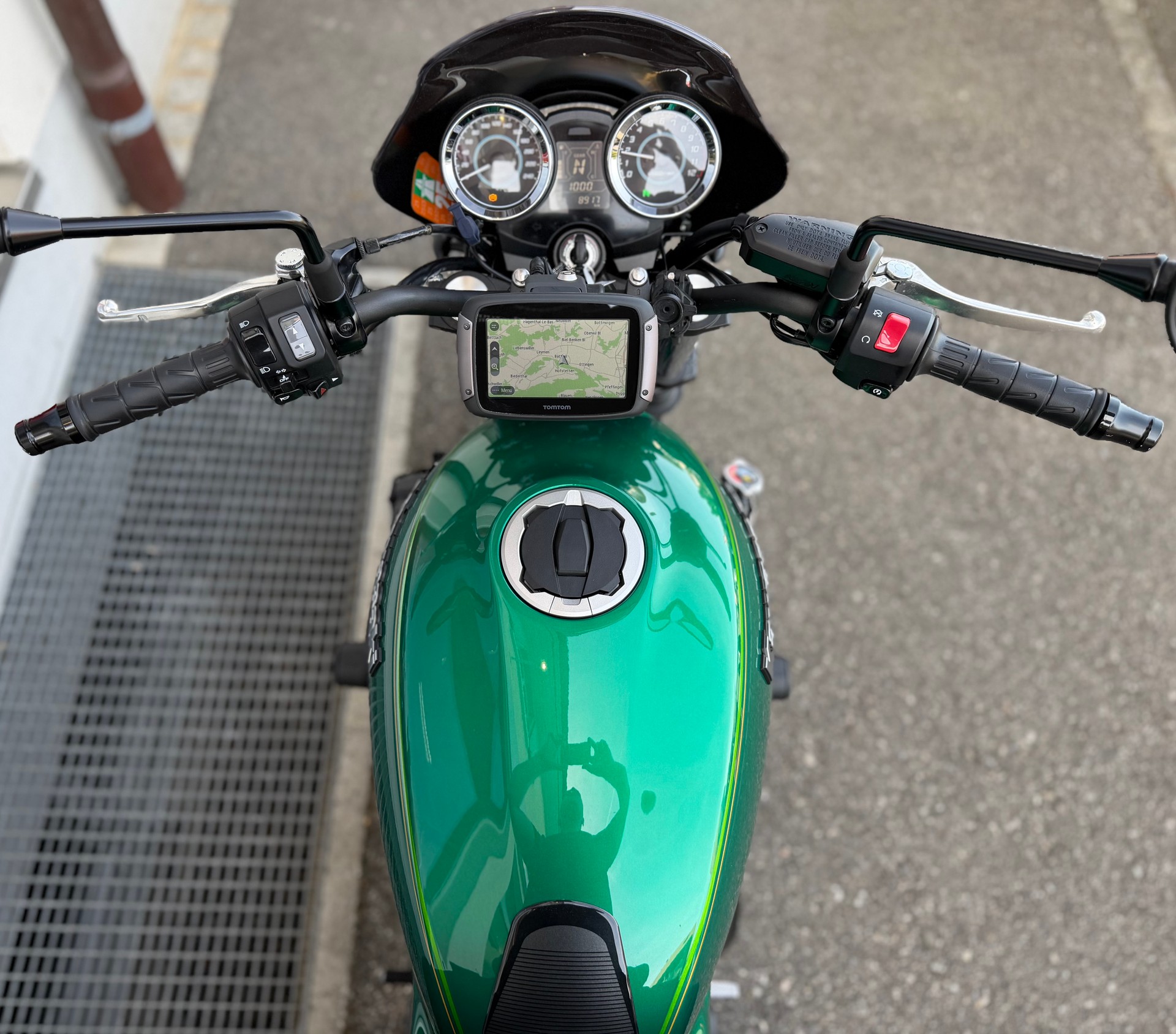 KAWASAKI Z 650 RS-image-8