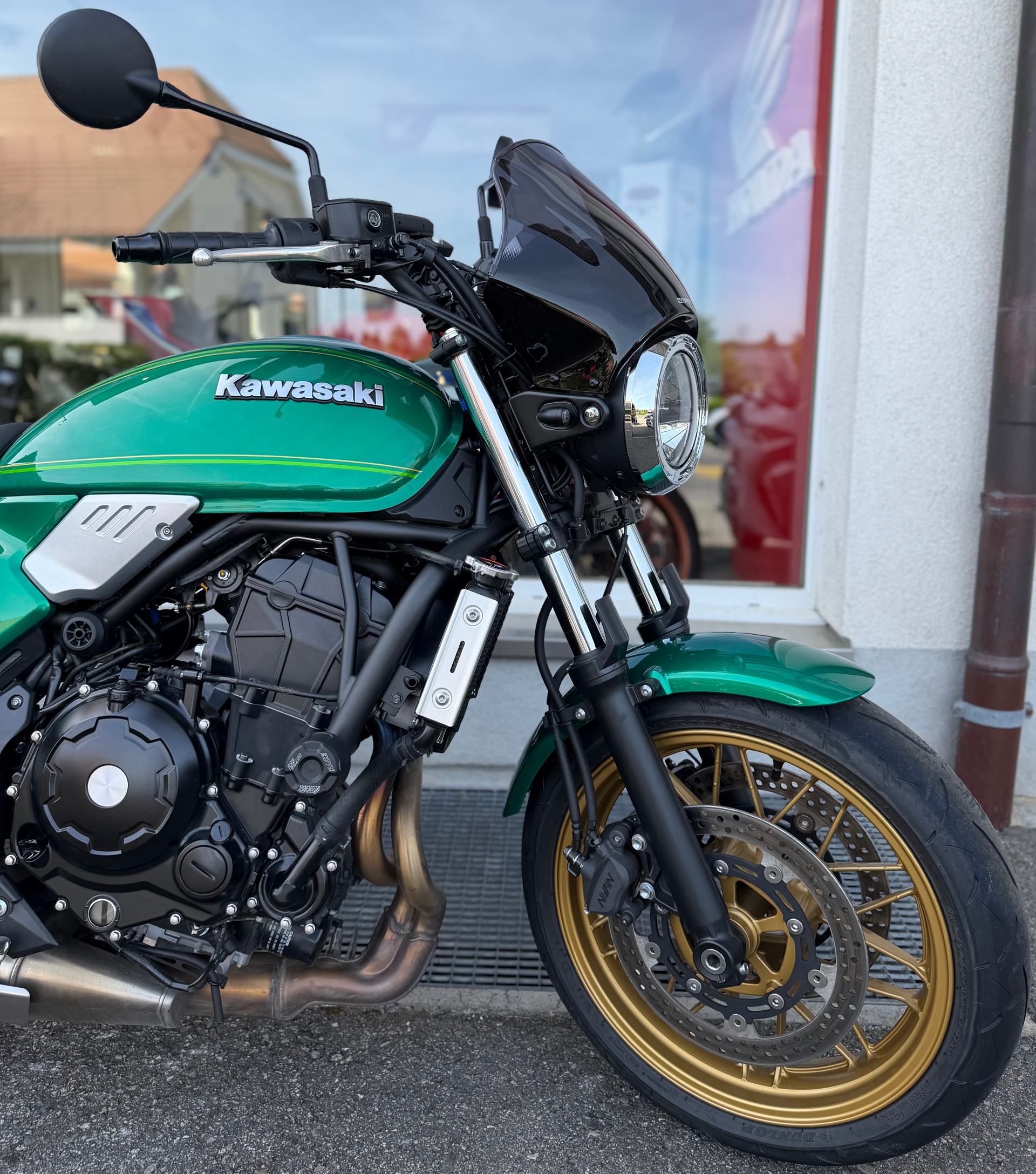 KAWASAKI Z 650 RS-image-4