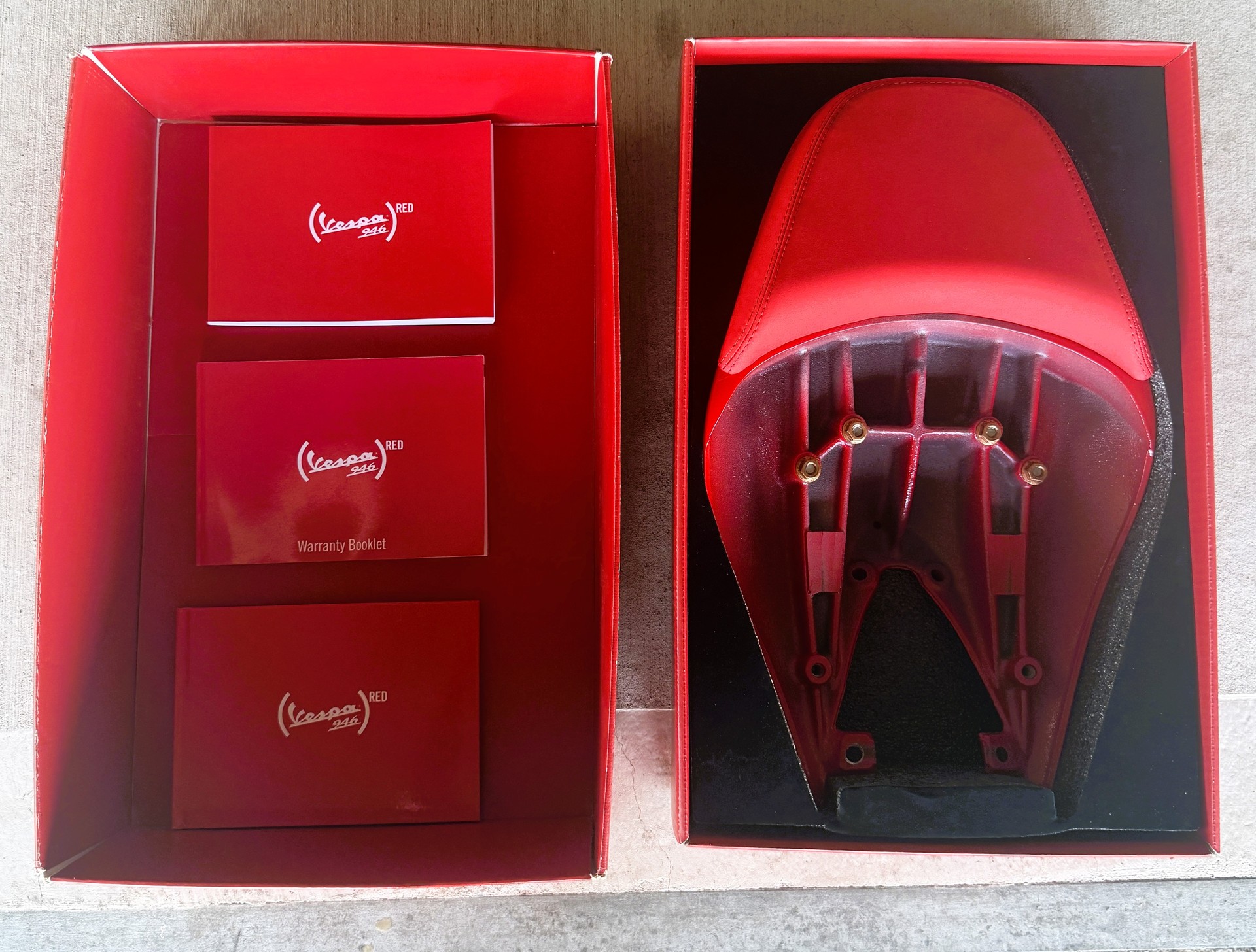 PIAGGIO Vespa 946 125 i.e. ABS Red, sehr seltene Ausführung!-image-7