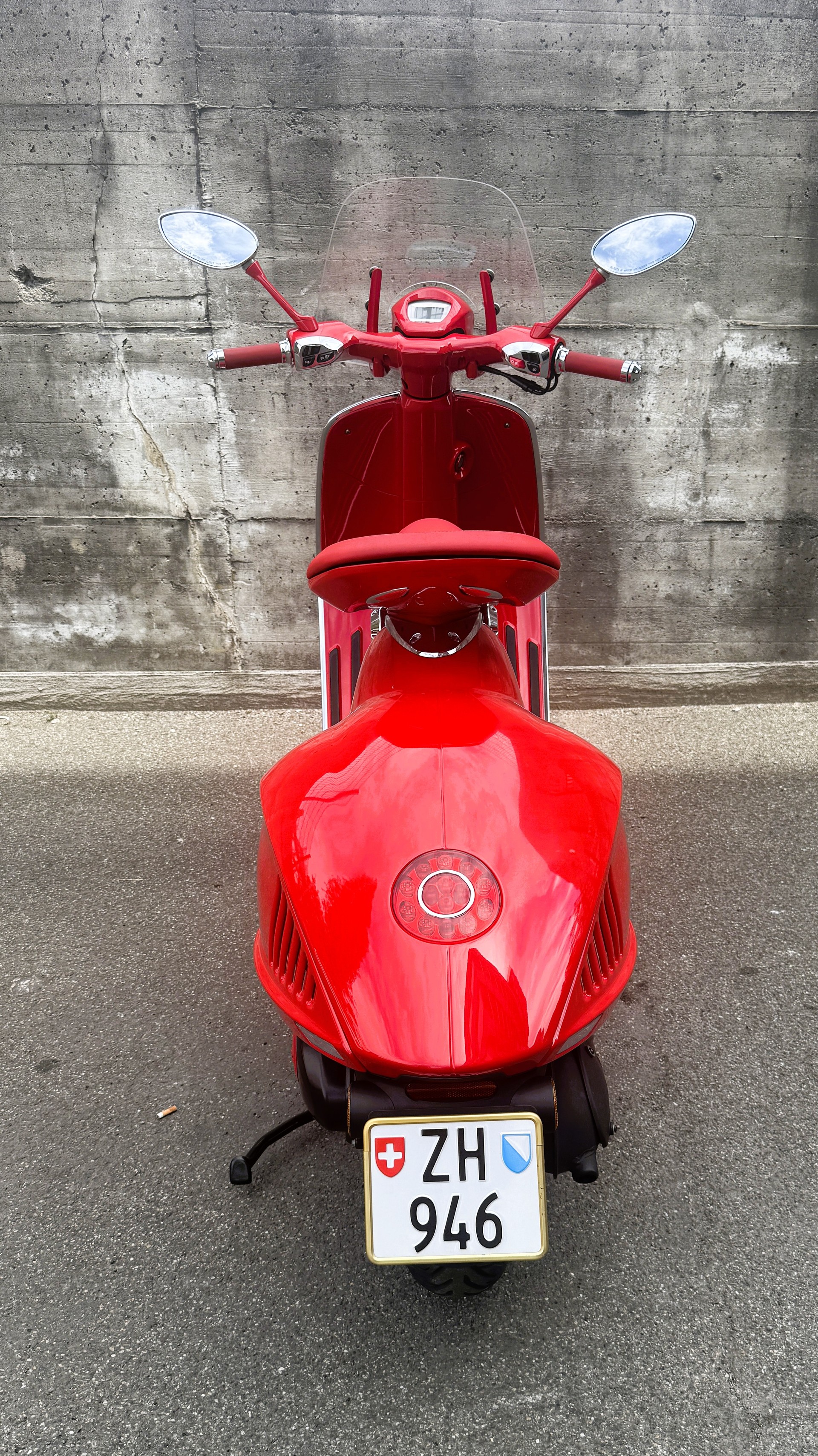PIAGGIO Vespa 946 125 i.e. ABS Red, sehr seltene Ausführung!-image-3