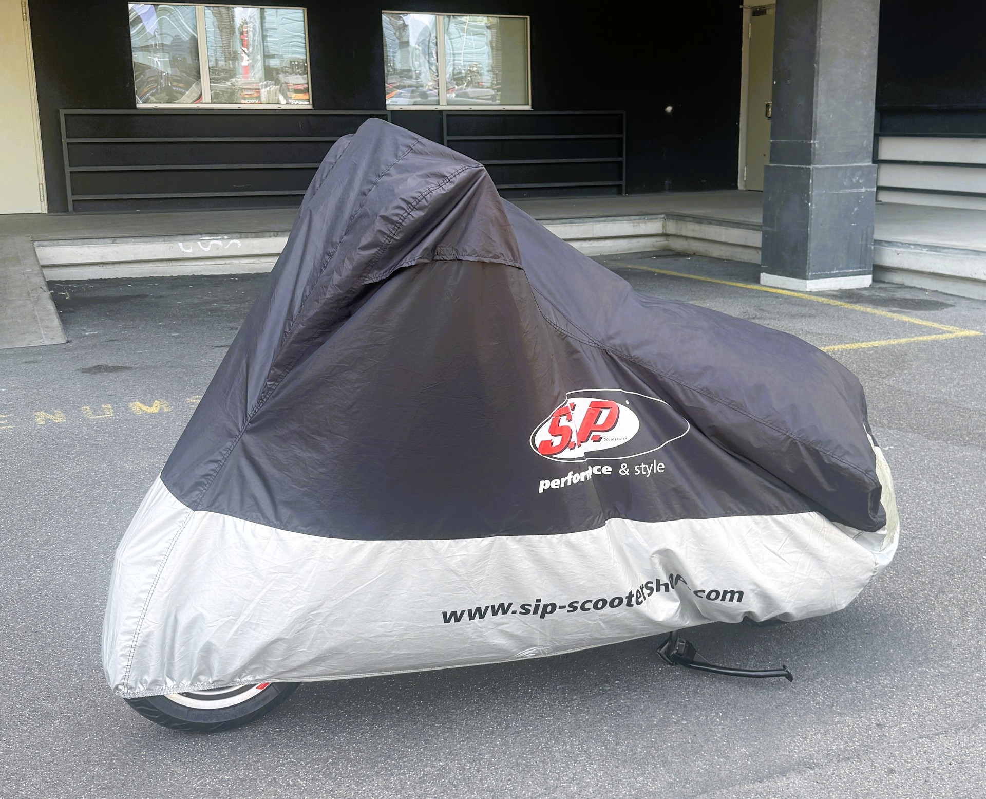 PIAGGIO Vespa 946 125 i.e. ABS Red, sehr seltene Ausführung!-image-10