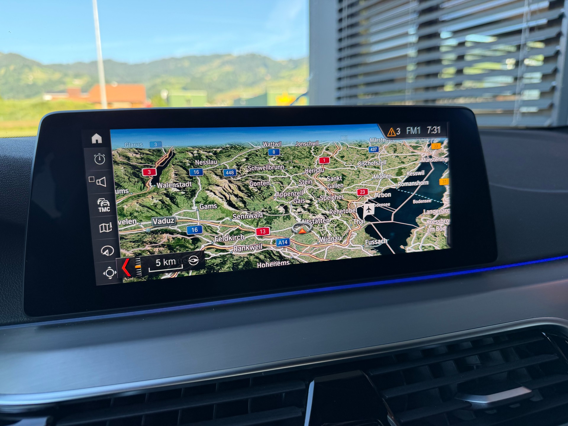BMW 530d xDrive Sport Line Steptronic-image-16