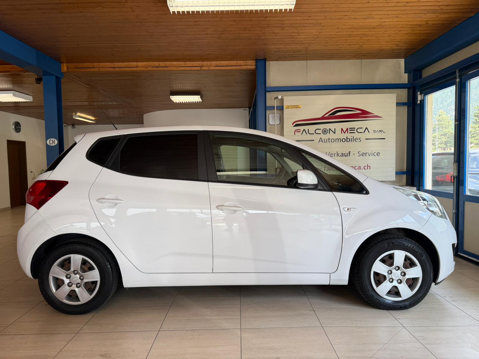 KIA Venga 1.4 CVVT Basic-image-8
