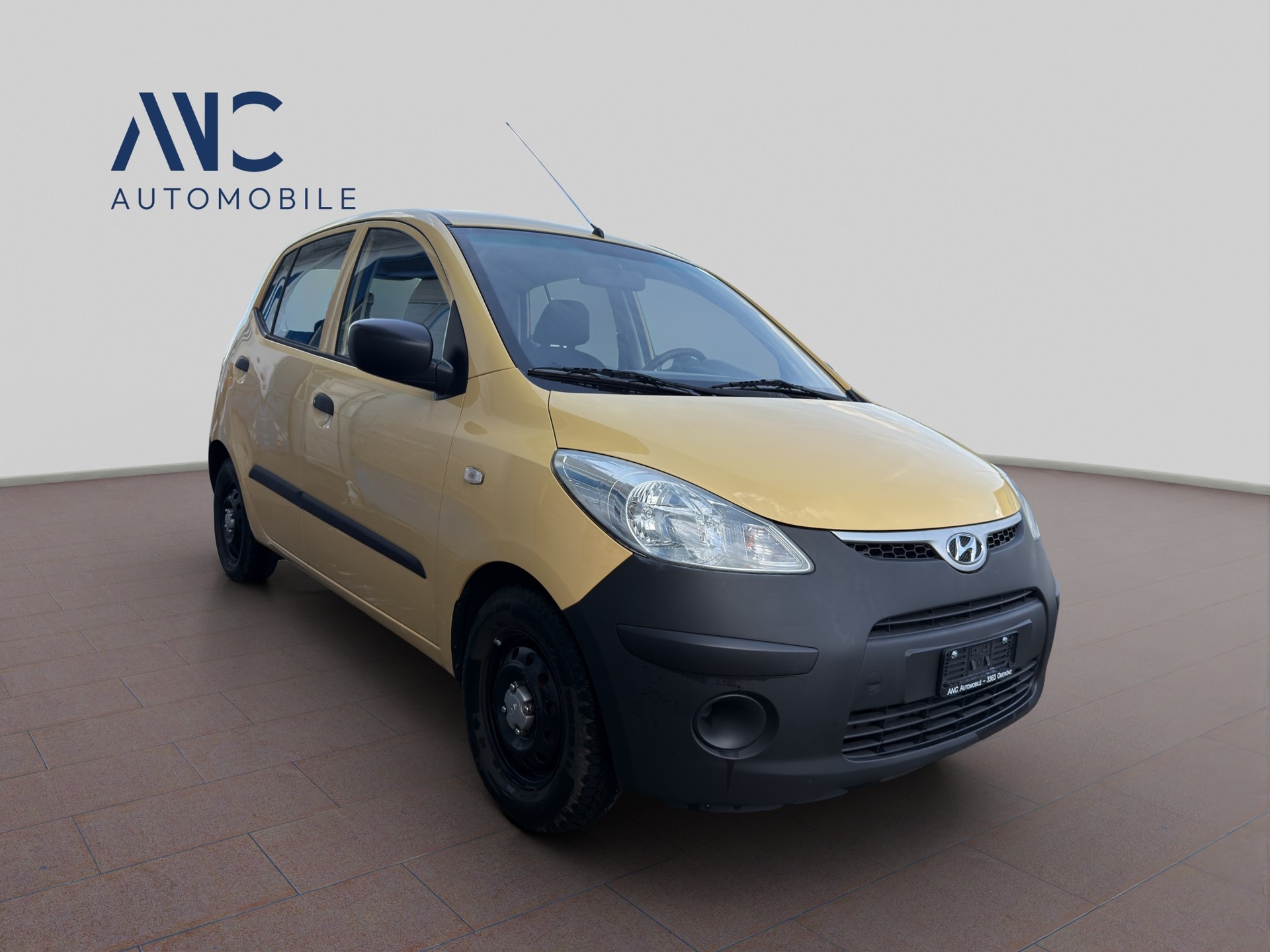 HYUNDAI i10 1.1 Style-image-1