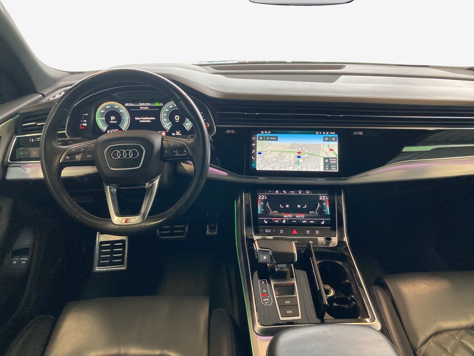AUDI Q8 60 TFSI e quattro PHEV tiptronic-image-8