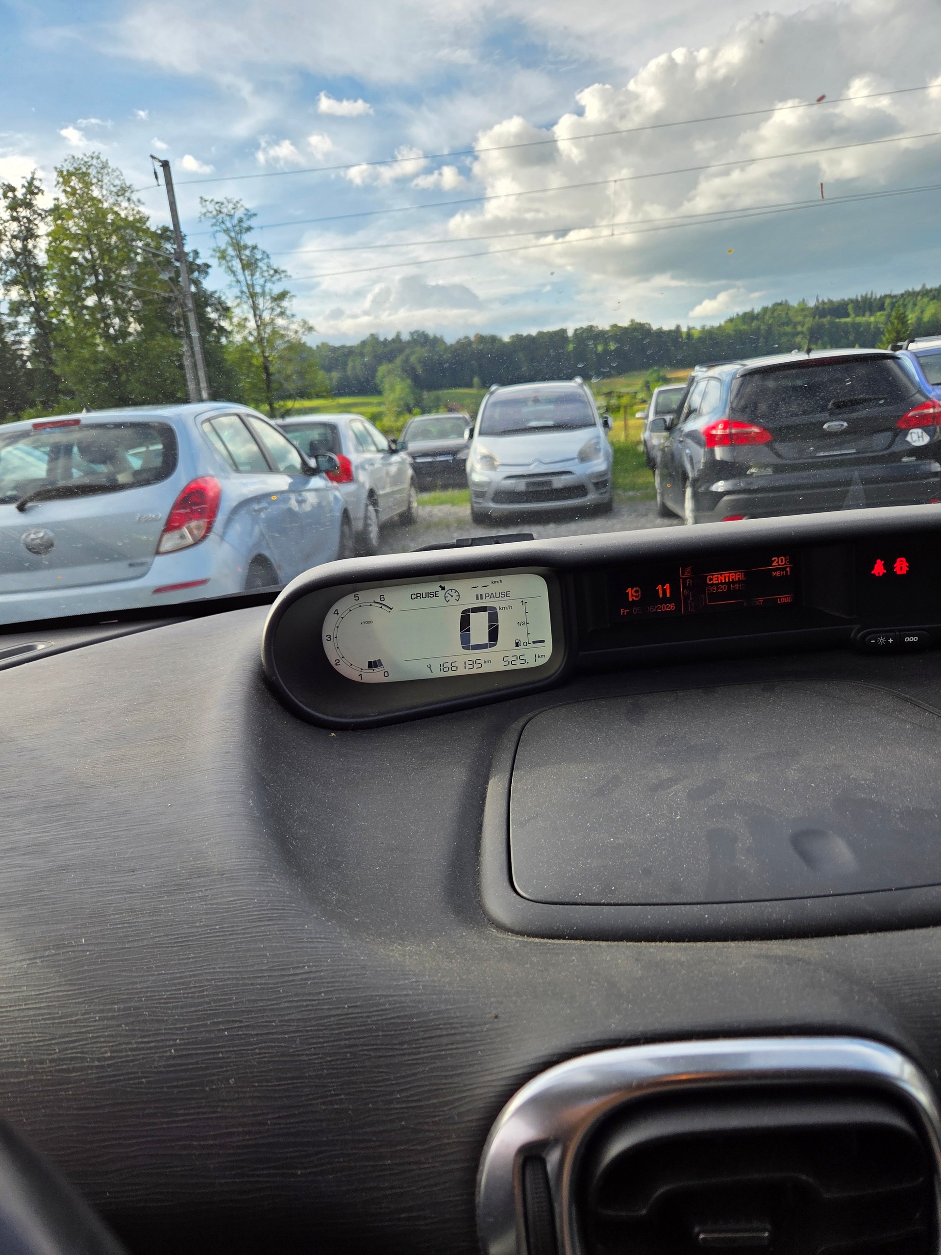 CITROEN C3 Picasso 1.6i 16V Swiss Style-image-8