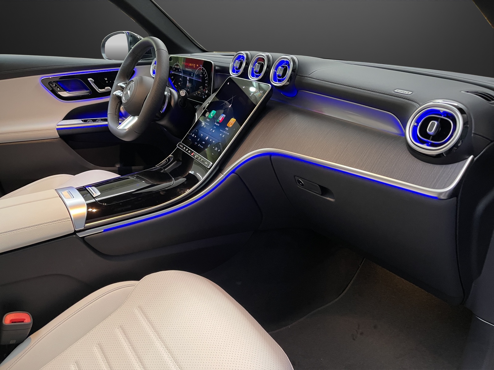 MERCEDES-BENZ GLC 400 e 4M 9G-Tronic-image-6