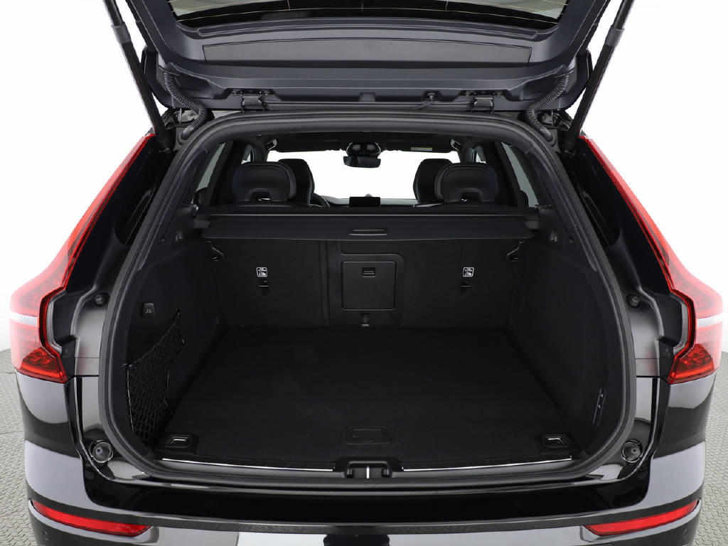 VOLVO XC60 2.0 T8 TE Black Edition eAWD-image-27