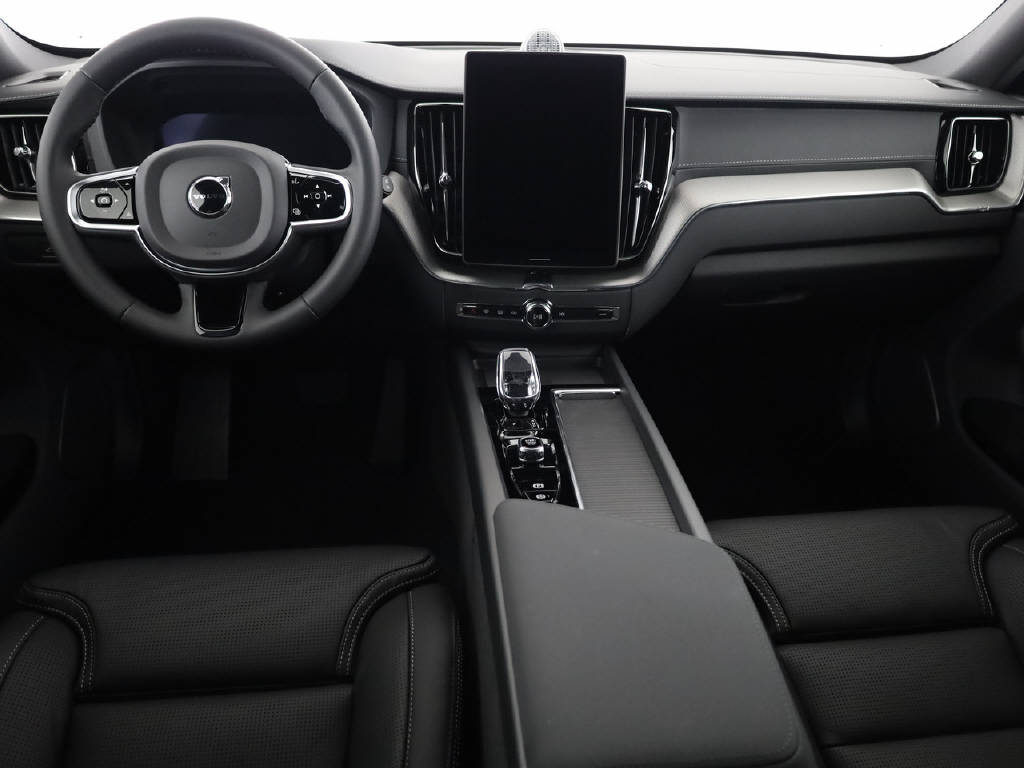 VOLVO XC60 2.0 T8 TE Black Edition eAWD-image-5