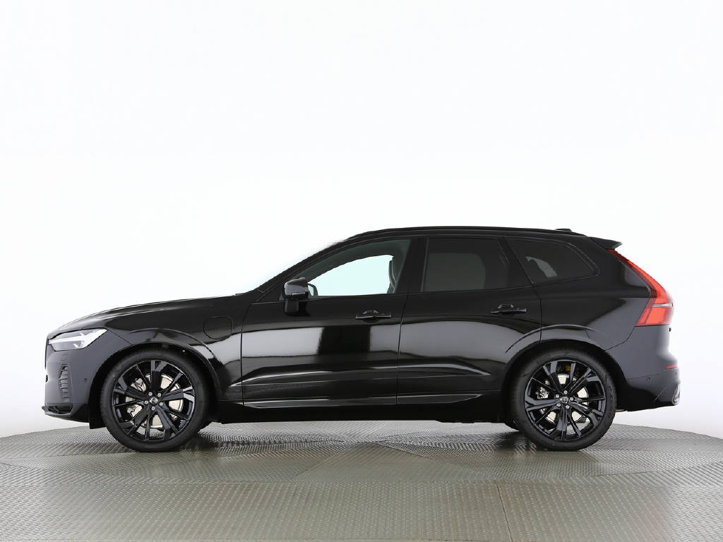 VOLVO XC60 2.0 T8 TE Black Edition eAWD-image-29