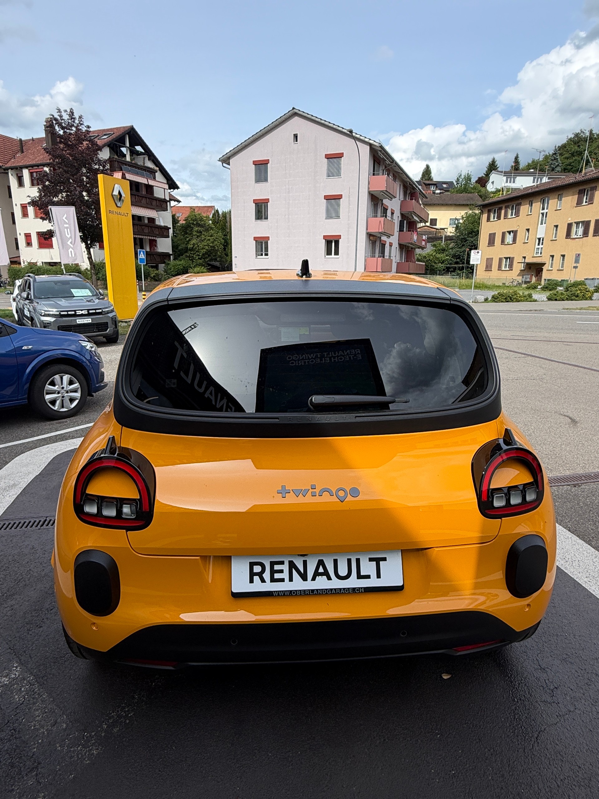 RENAULT Twingo E-Tech 27kWh Techno-image-3