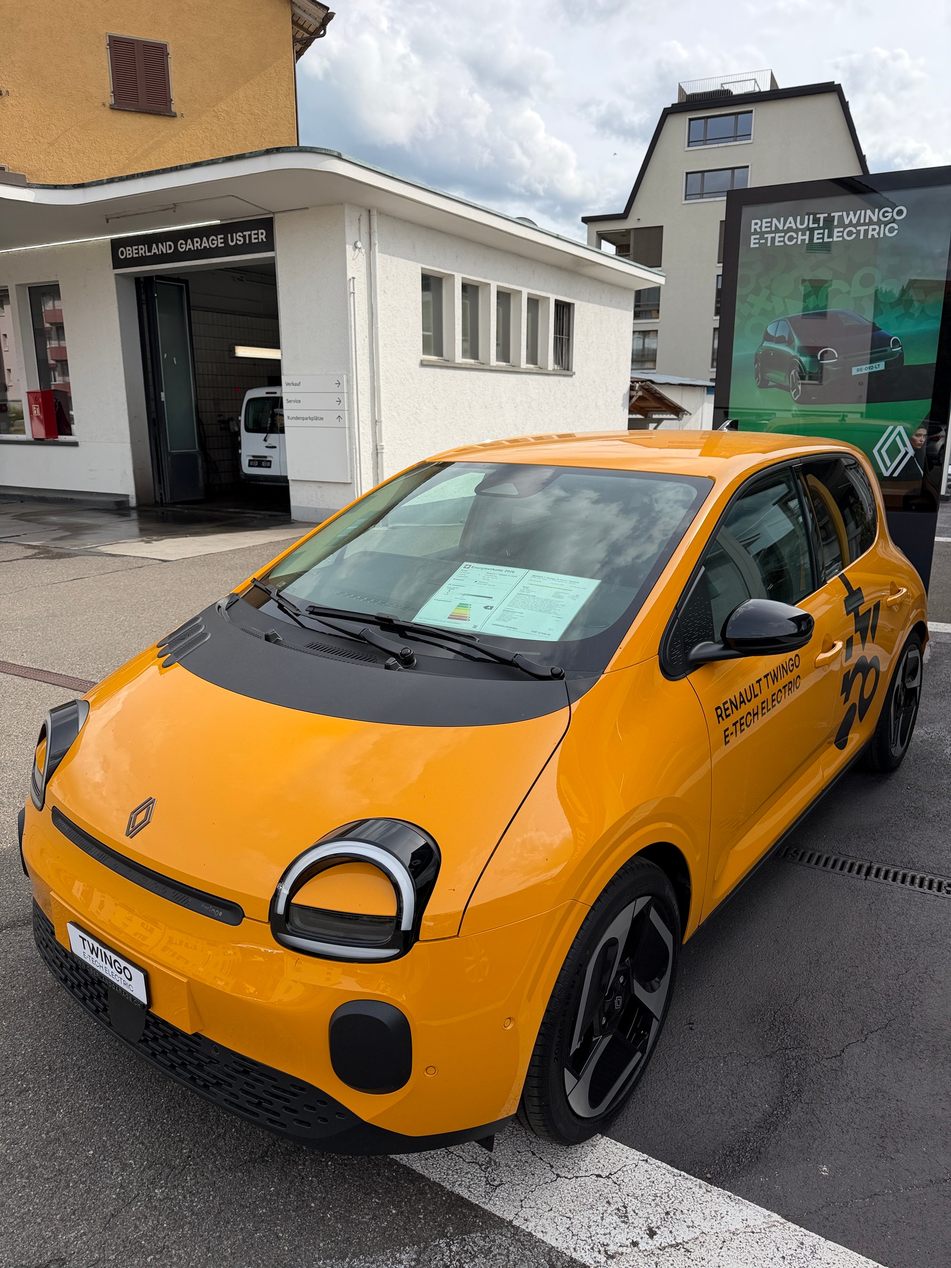 RENAULT Twingo E-Tech 27kWh Techno-image-2